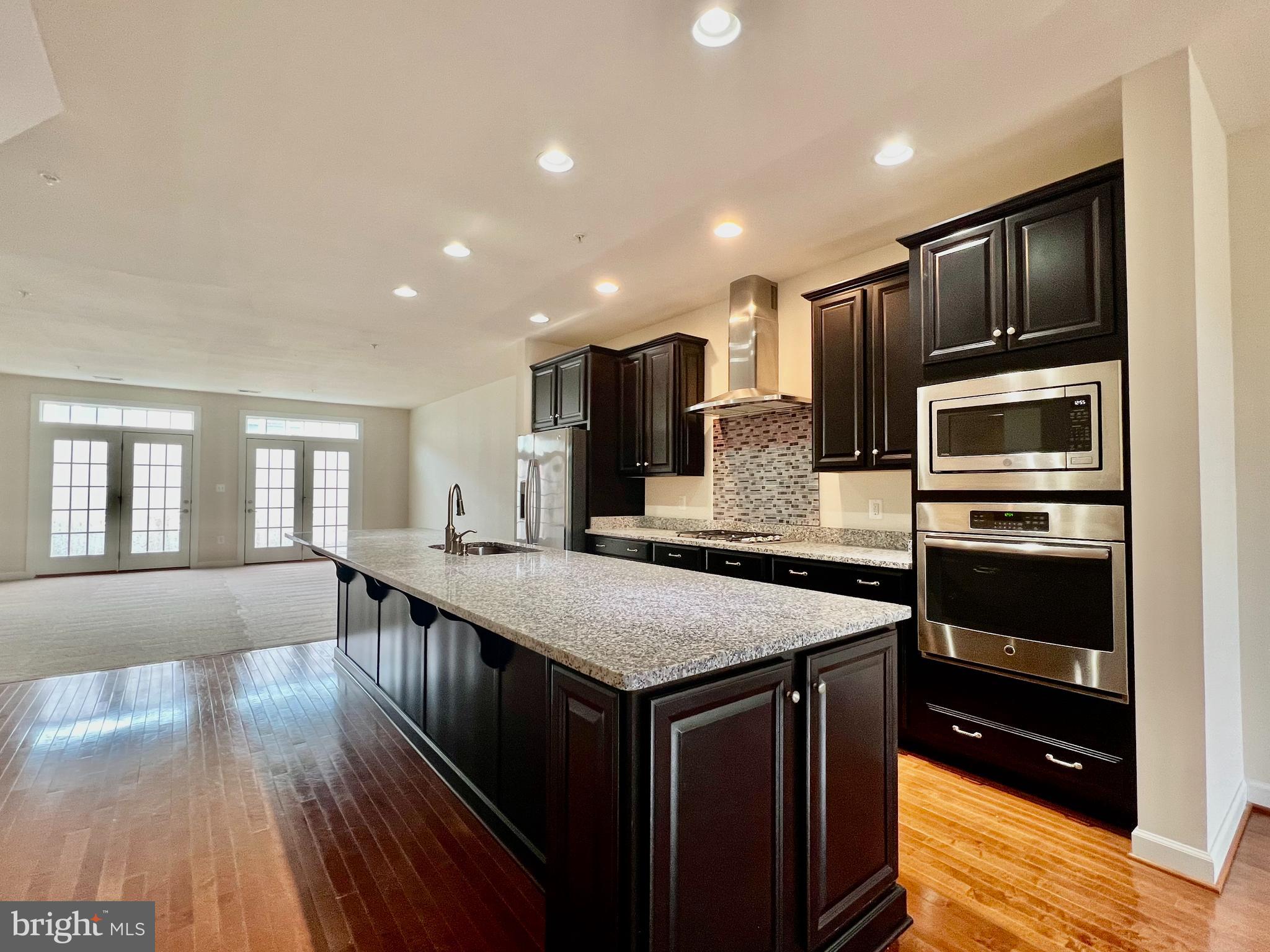 PARKSIDE - Residential Lease