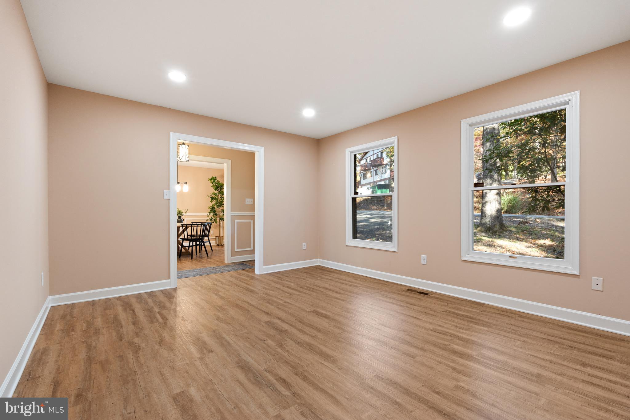 SHANNONDALE - Residential