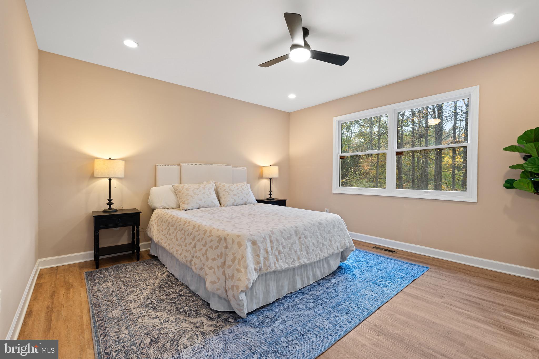 SHANNONDALE - Residential