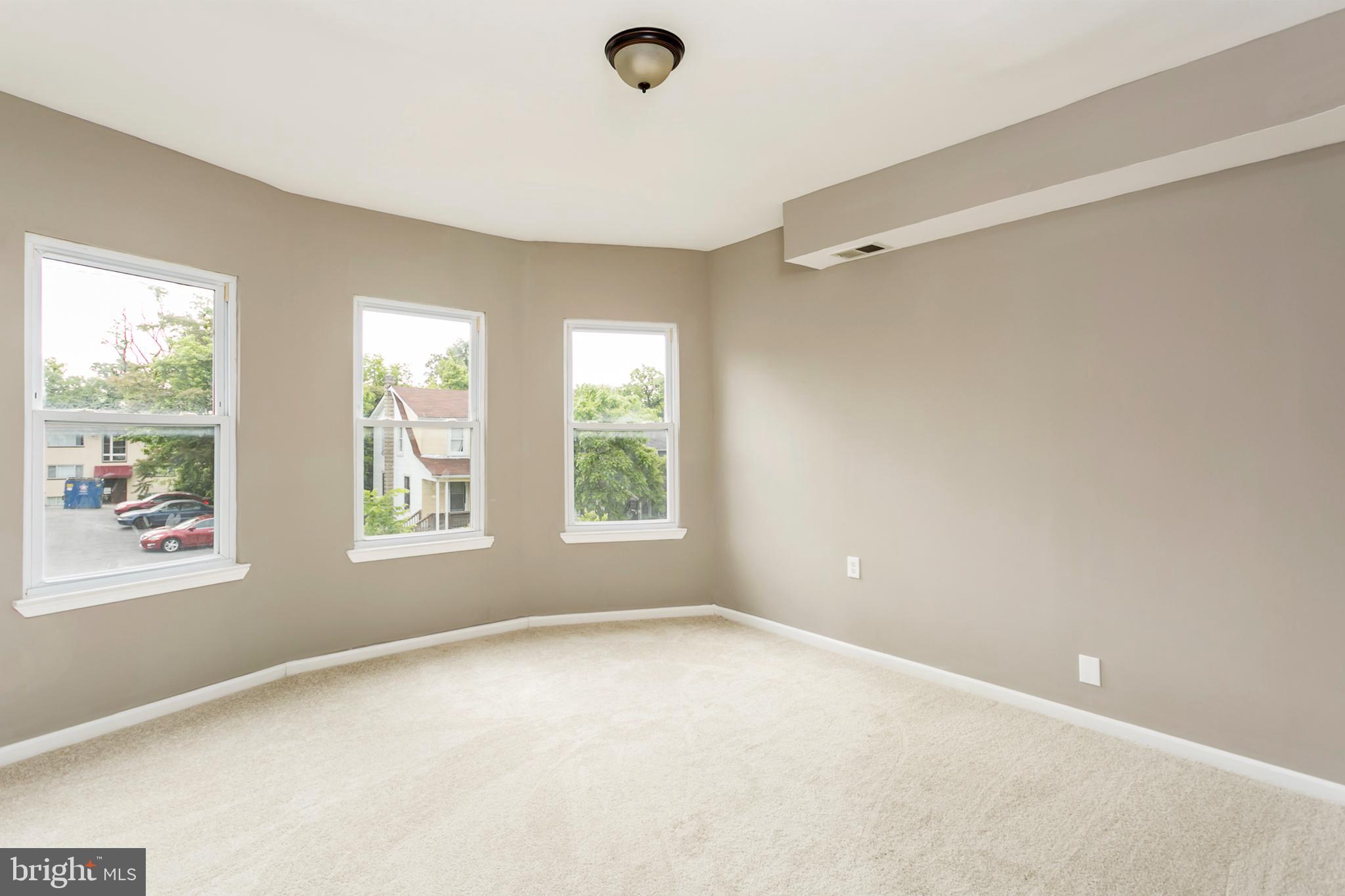 KENILWORTH PARK - Residential