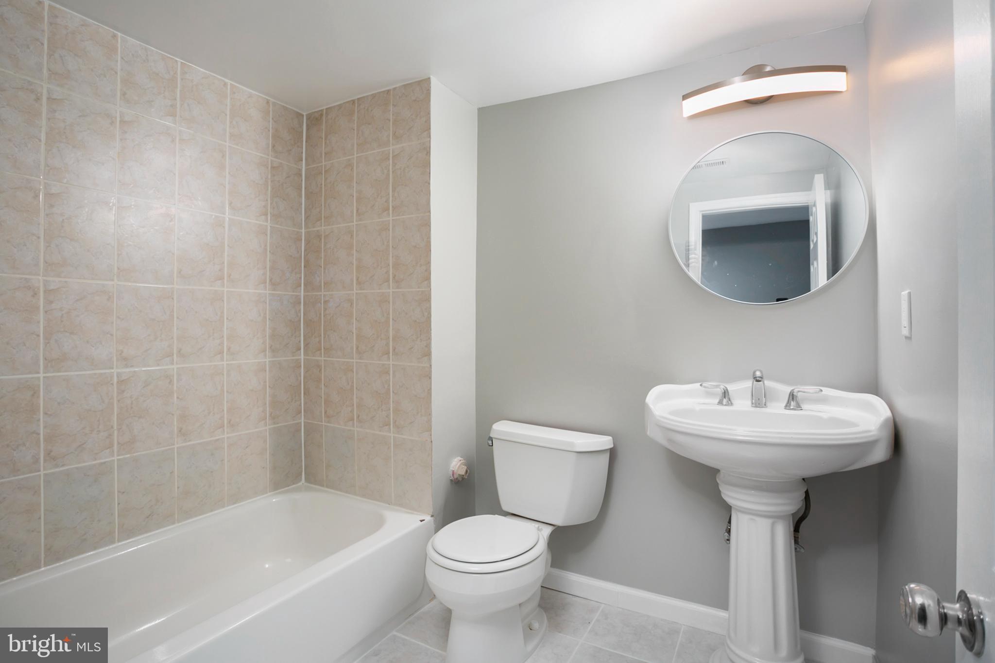 KENILWORTH PARK - Residential