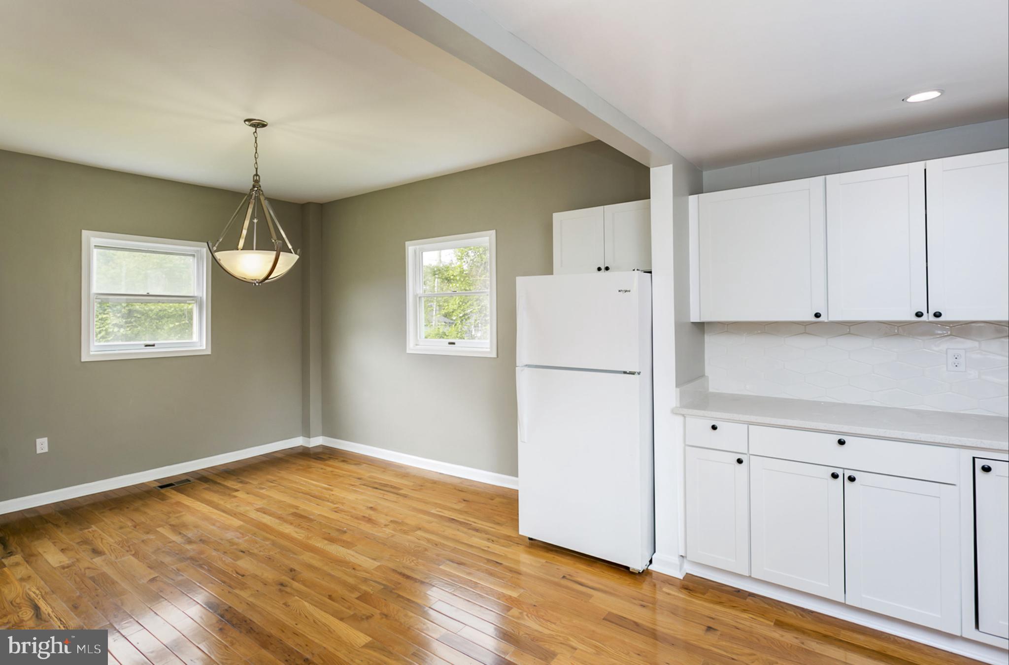 KENILWORTH PARK - Residential