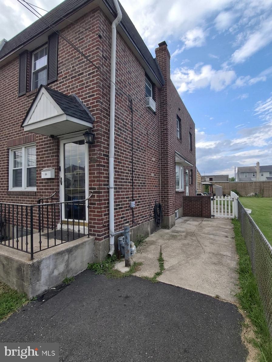 130 N WELLS AVENUE