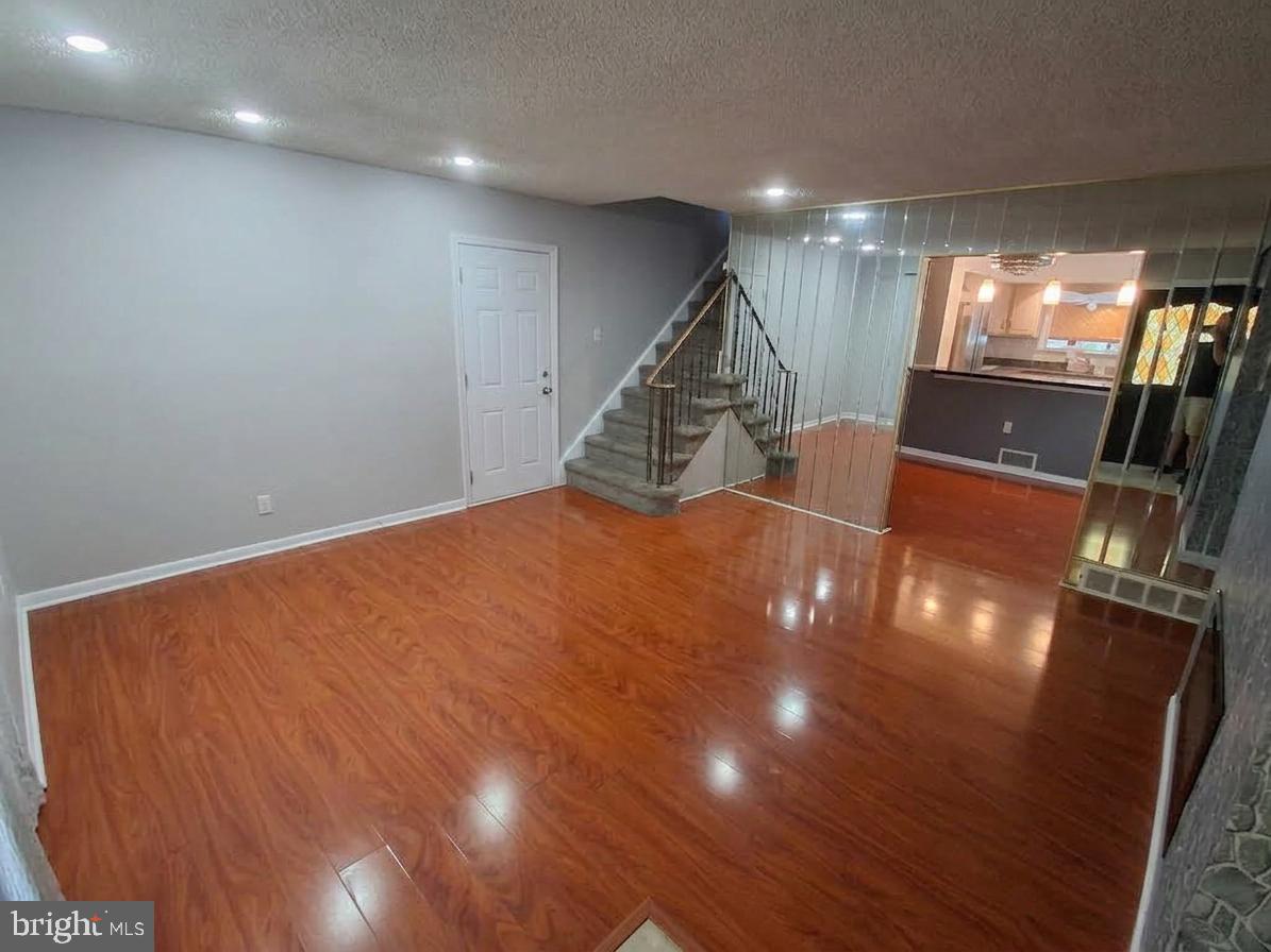 130 N WELLS AVENUE