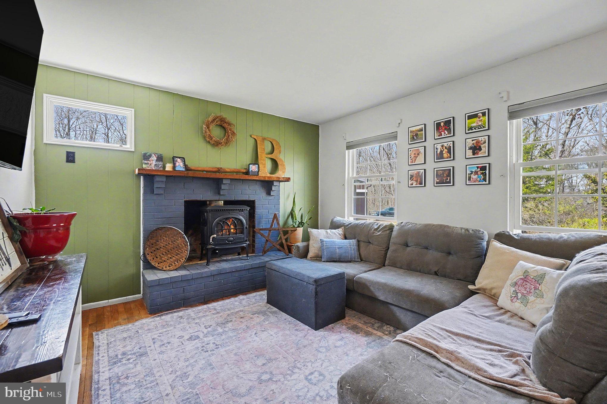 SPRING HILL ESTATES - Residential