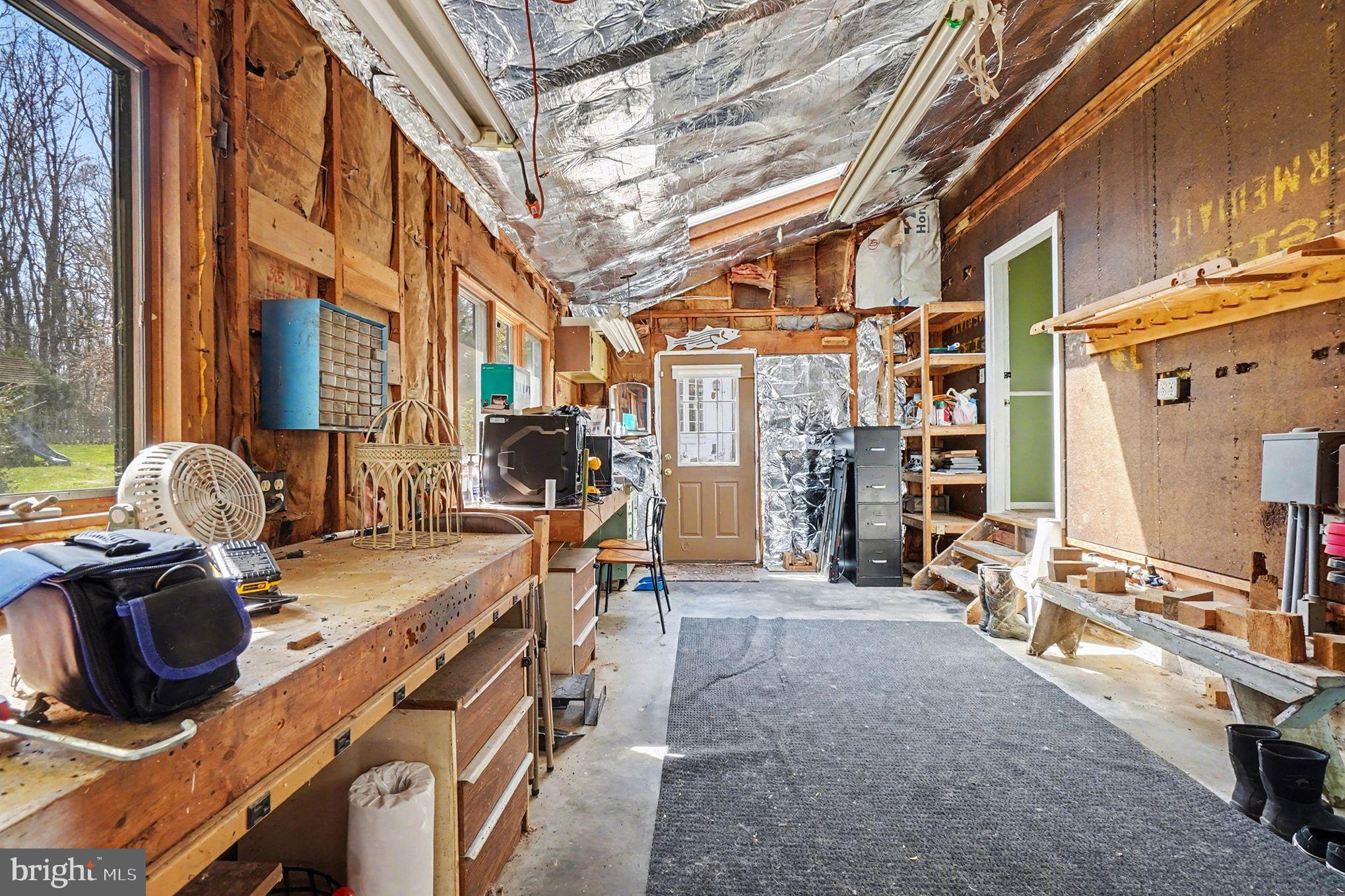 SPRING HILL ESTATES - Residential