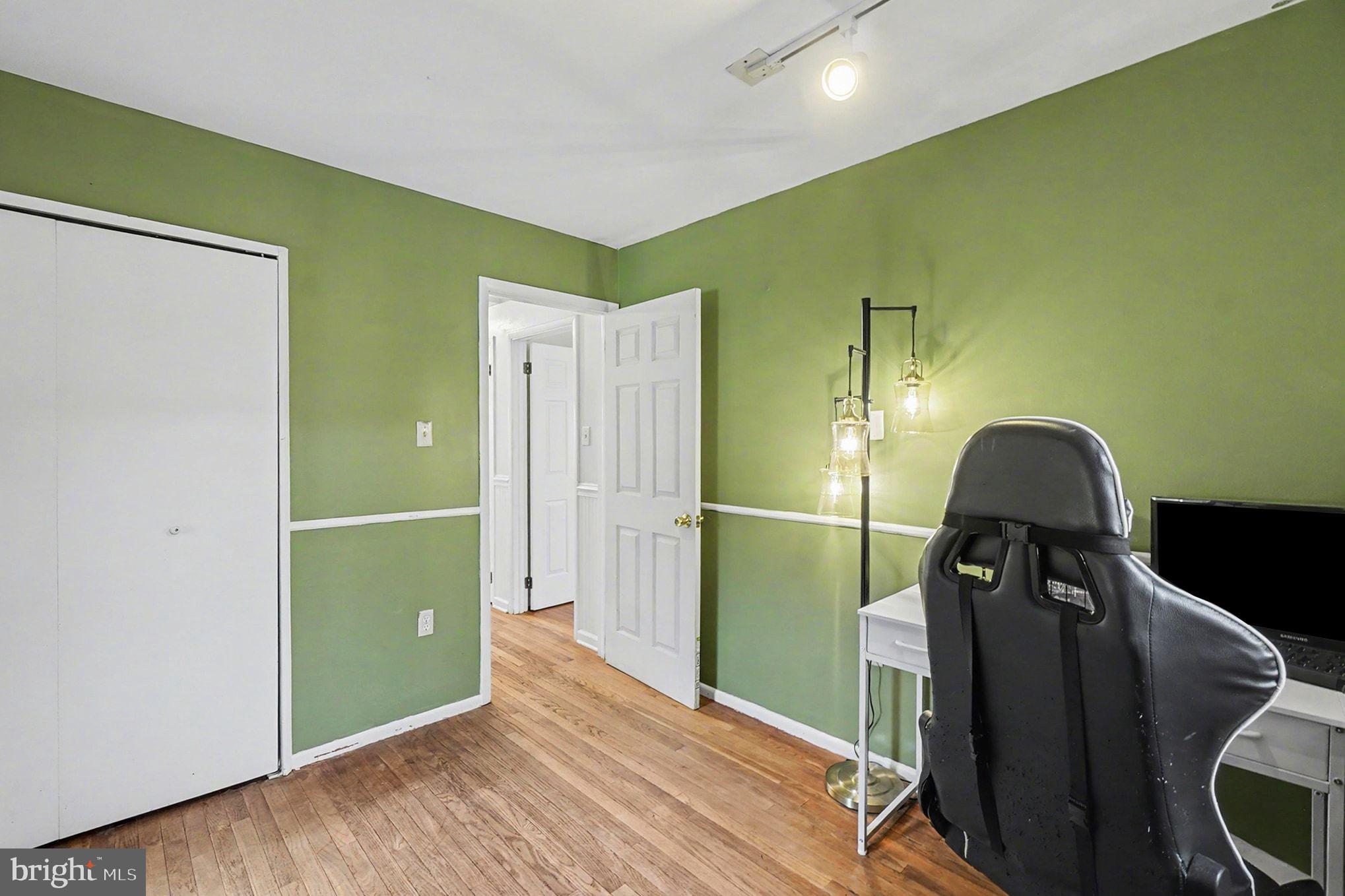 SPRING HILL ESTATES - Residential