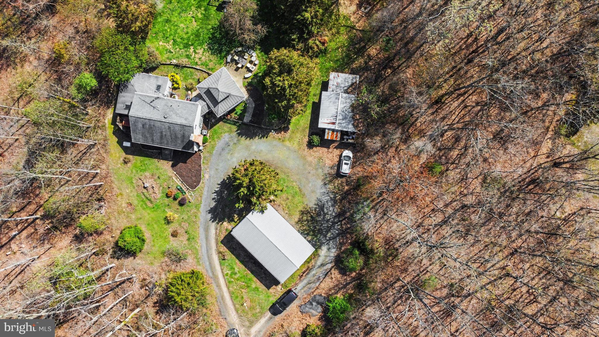 SPRING HILL ESTATES - Residential