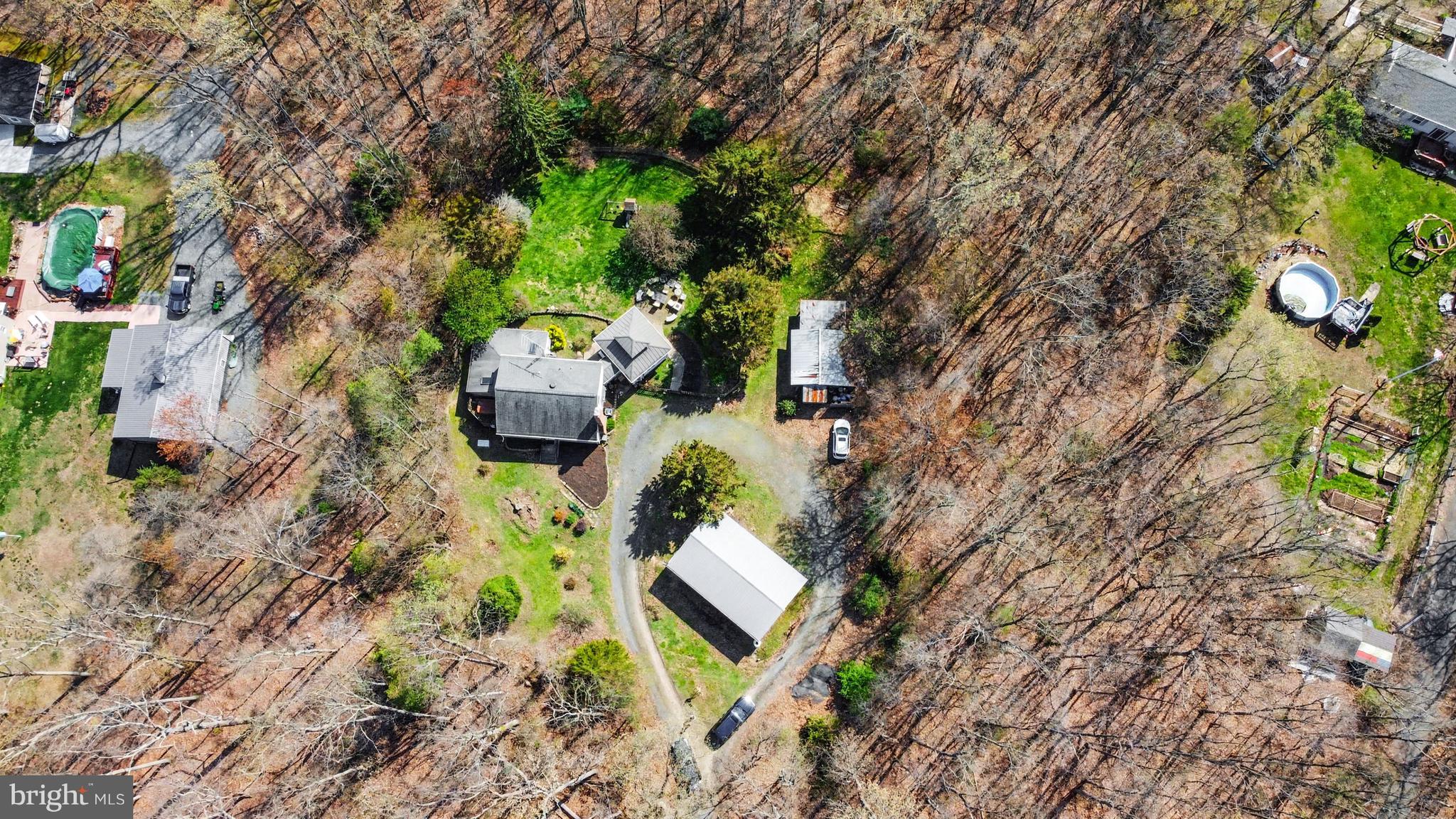 SPRING HILL ESTATES - Residential