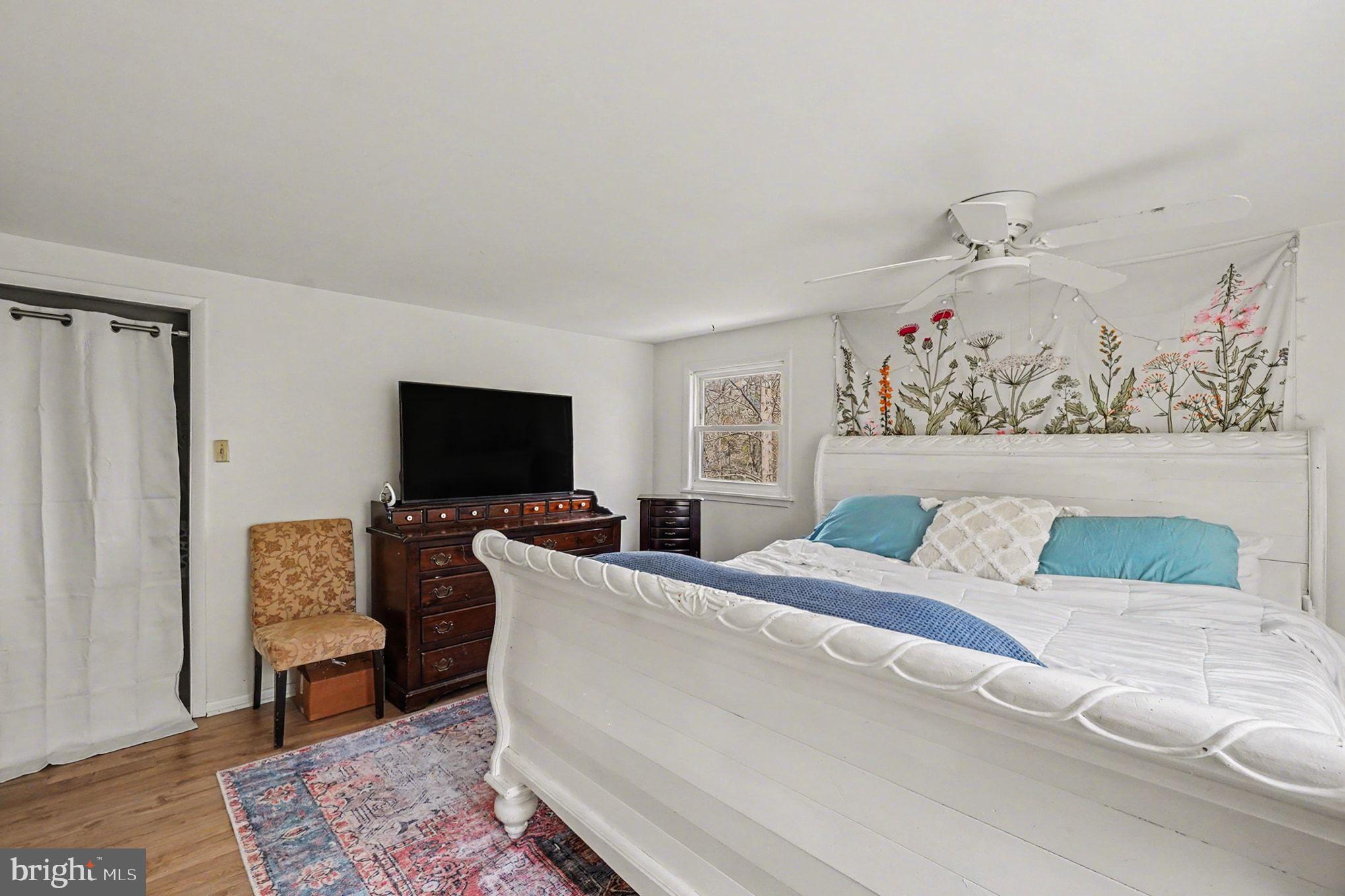 SPRING HILL ESTATES - Residential