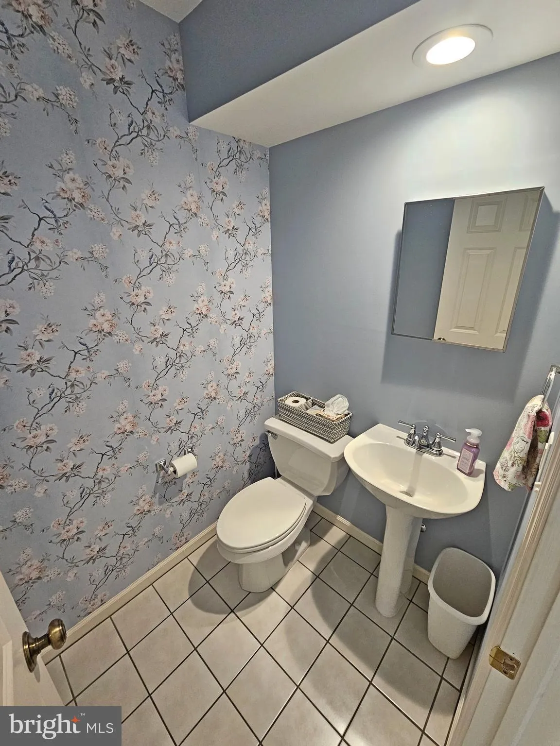 Marietta, Pennsylvania 17547, United States, 3 Bedrooms Bedrooms, ,2 BathroomsBathrooms,Residential,Pending,142314