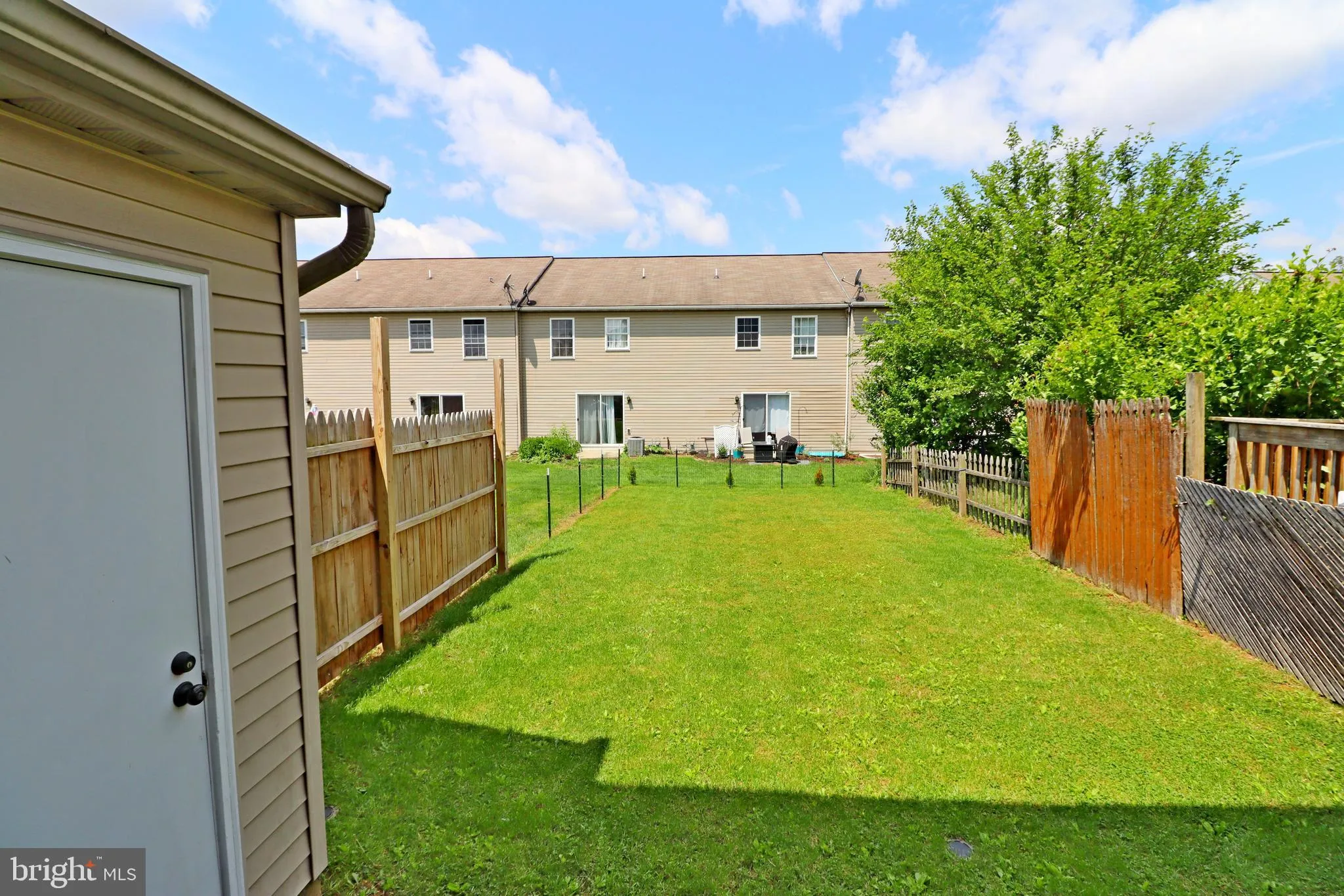 Marietta, Pennsylvania 17547, United States, 3 Bedrooms Bedrooms, ,2 BathroomsBathrooms,Residential,Pending,142314