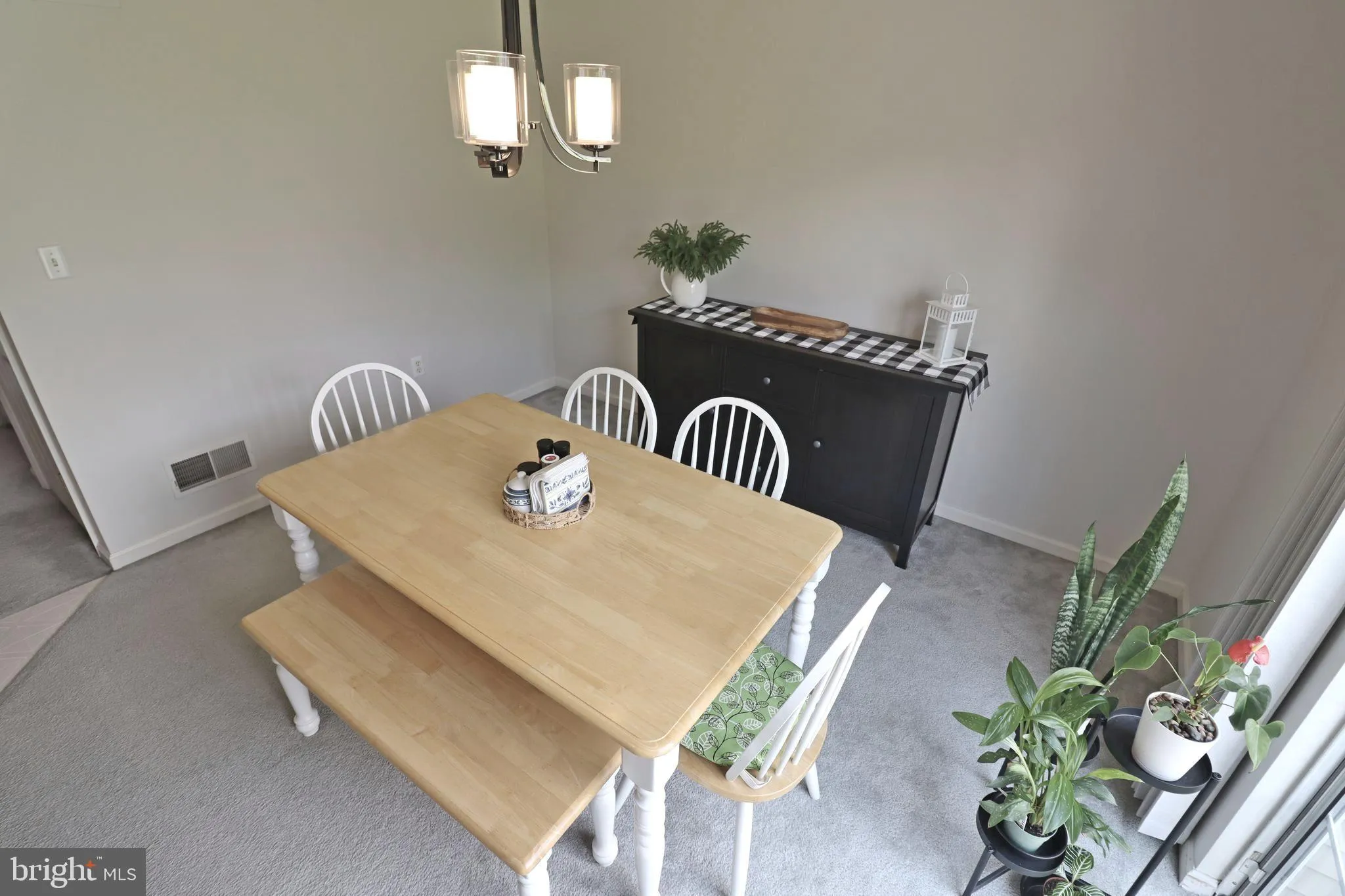 Marietta, Pennsylvania 17547, United States, 3 Bedrooms Bedrooms, ,2 BathroomsBathrooms,Residential,Pending,142314