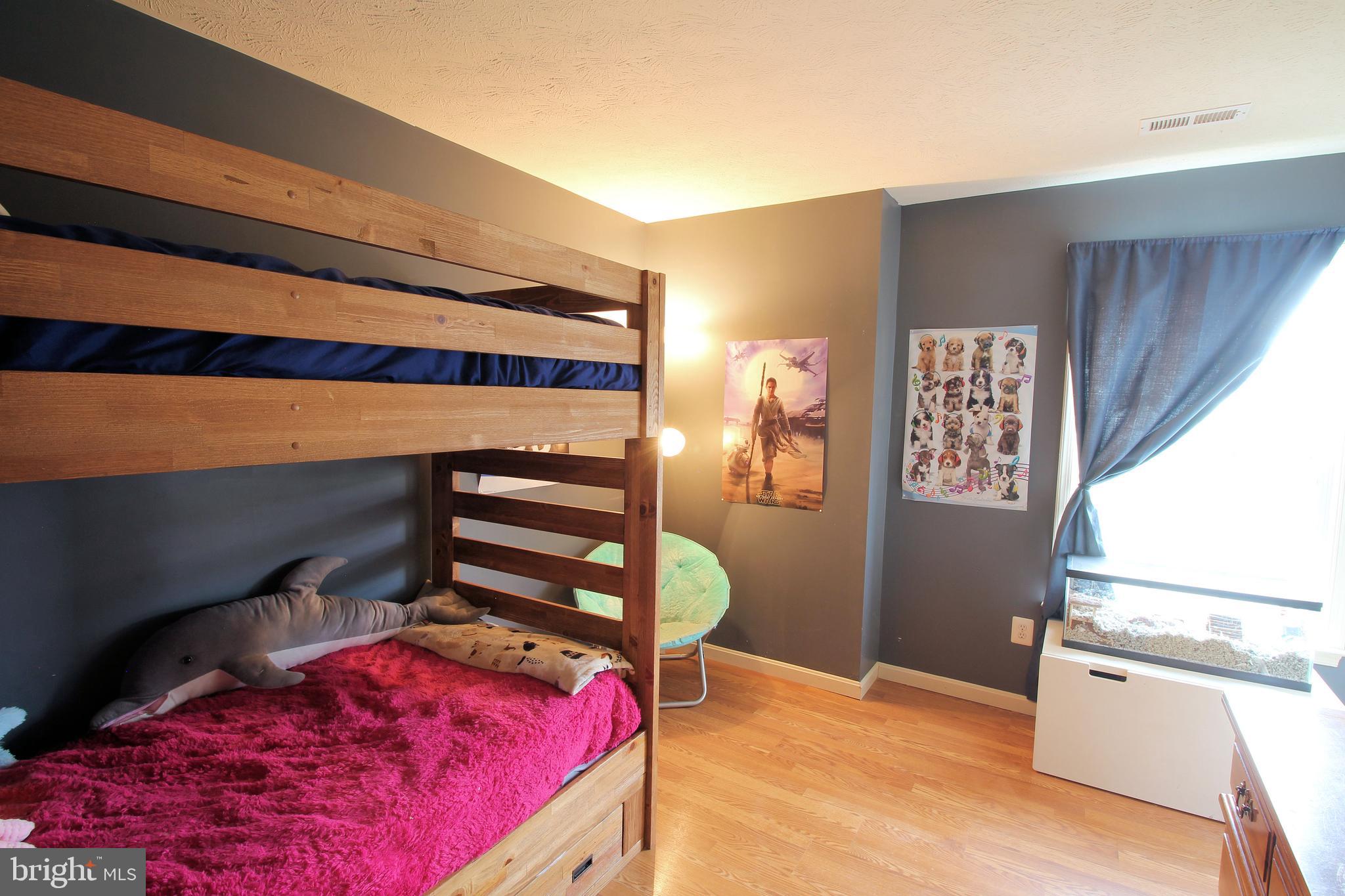 WILDERNESS SHORES - Residential