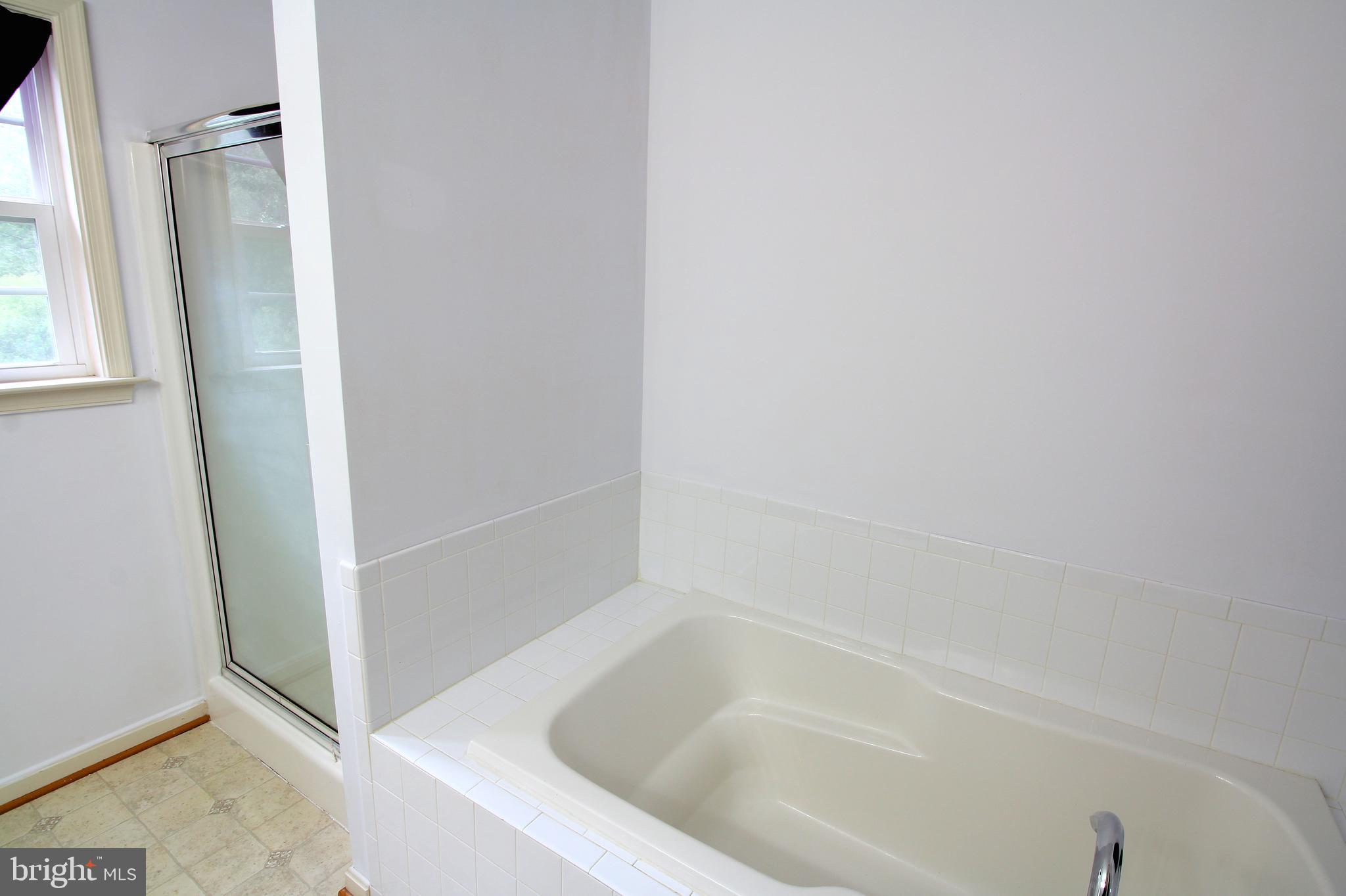 WILDERNESS SHORES - Residential