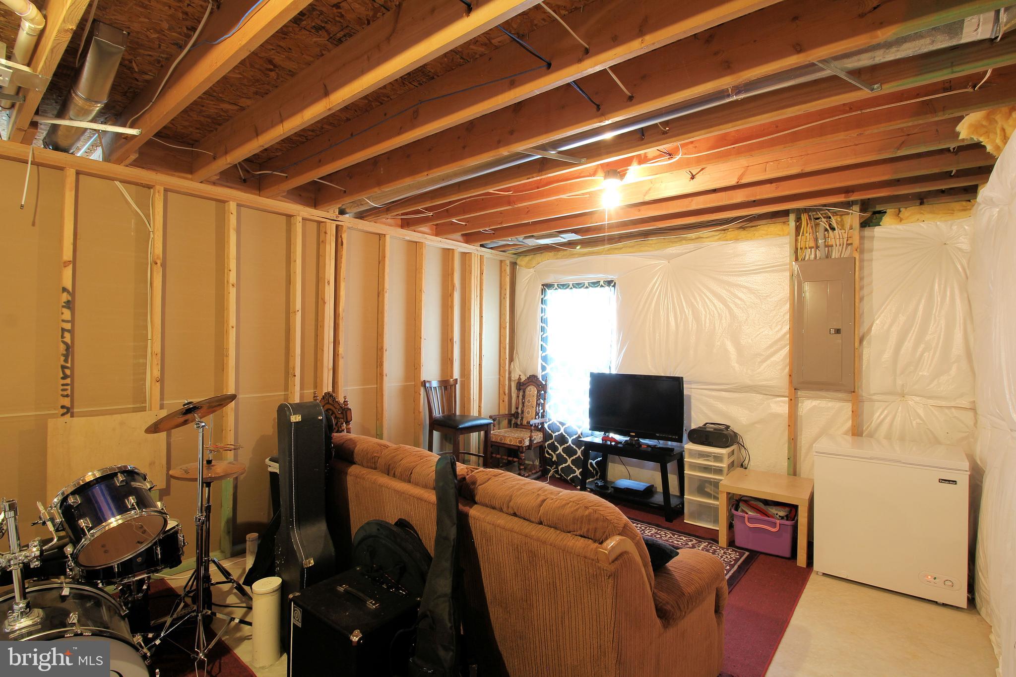 WILDERNESS SHORES - Residential