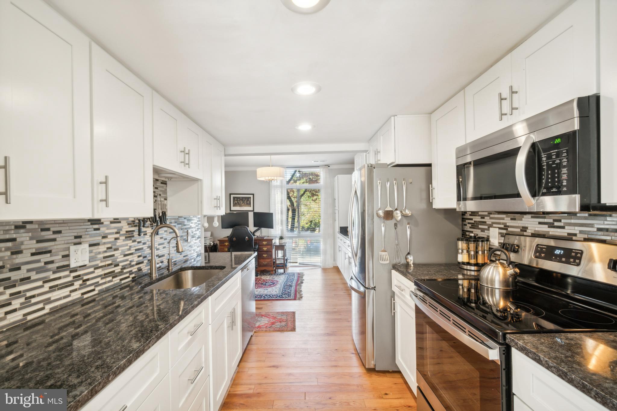 BLAKEVIEW - Residential