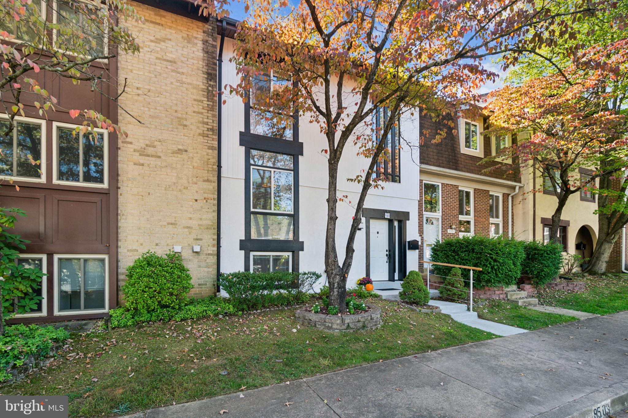 BLAKEVIEW - Residential