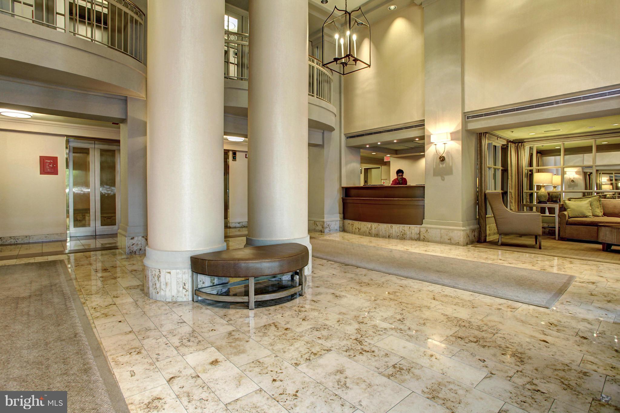 CARLYLE TOWERS - Residential Lease