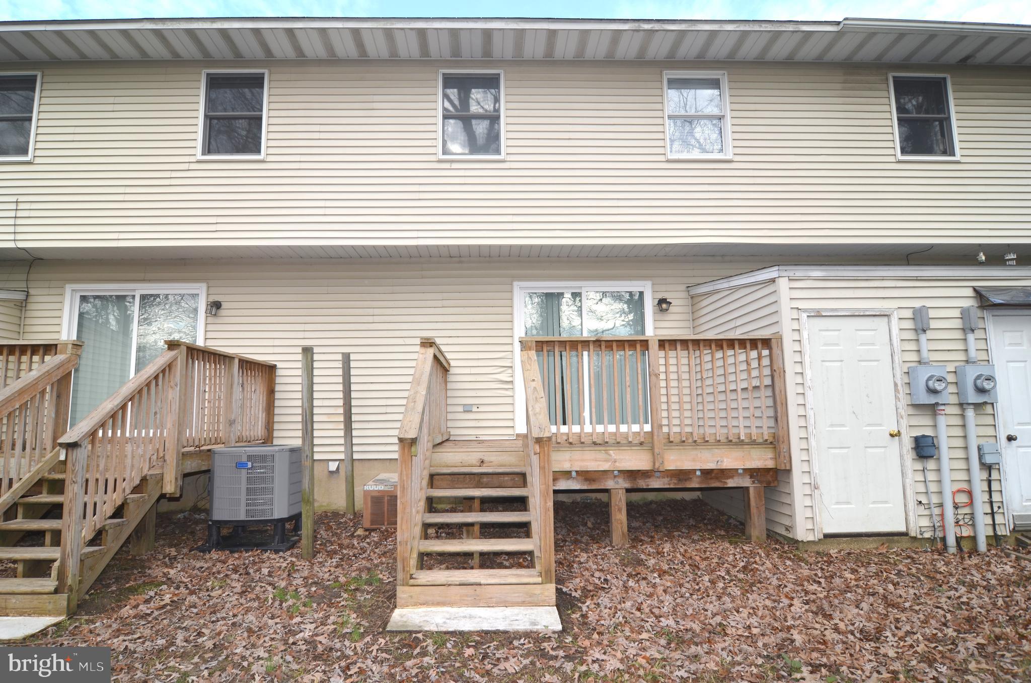 SPRING VALLEY - Residential Lease