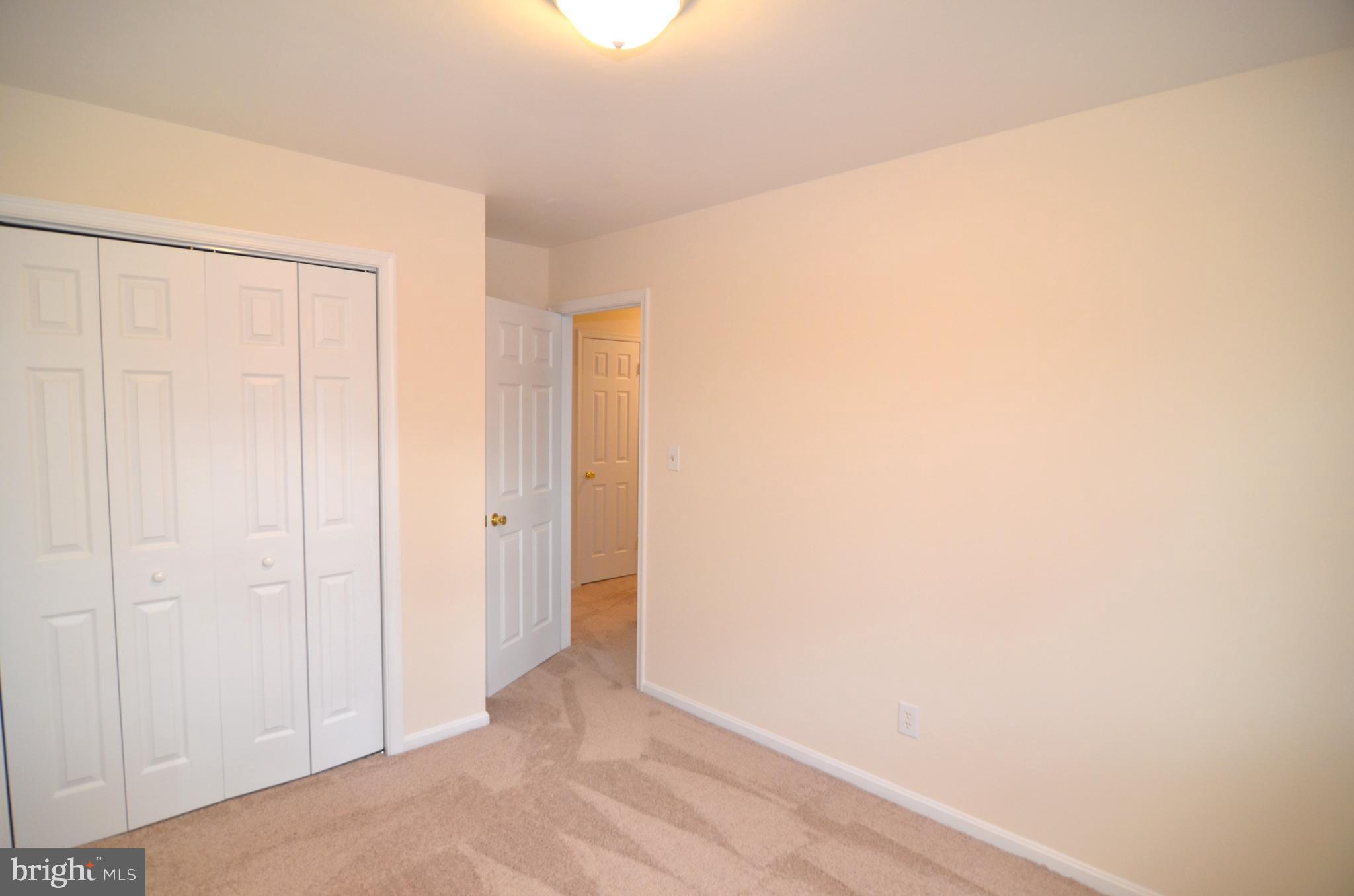 SPRING VALLEY - Residential Lease