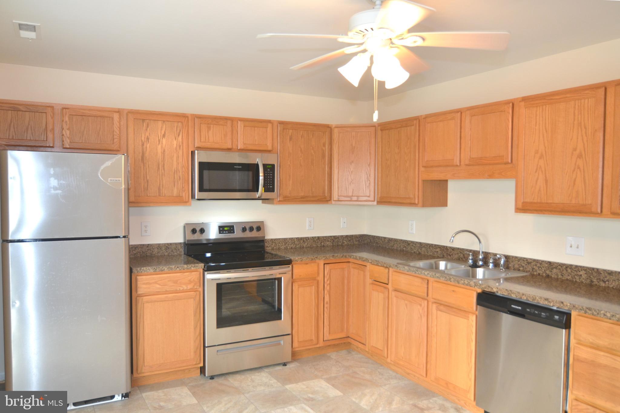 SPRING VALLEY - Residential Lease