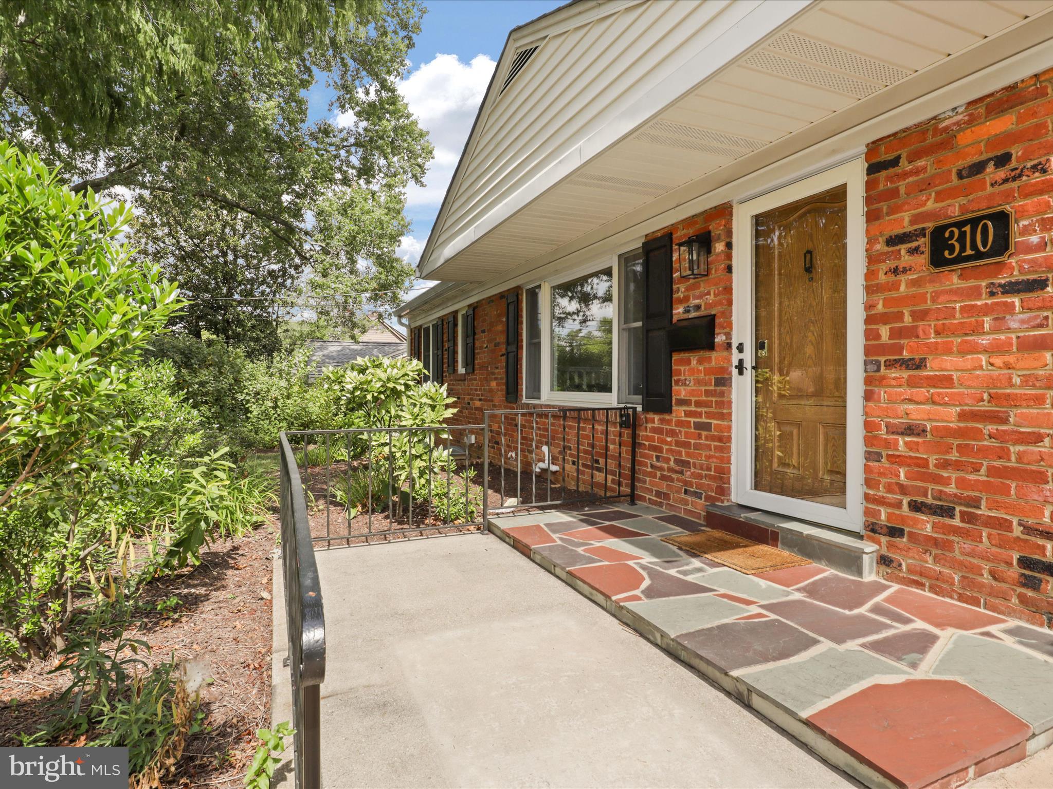 WHITEHAVEN - Residential Lease