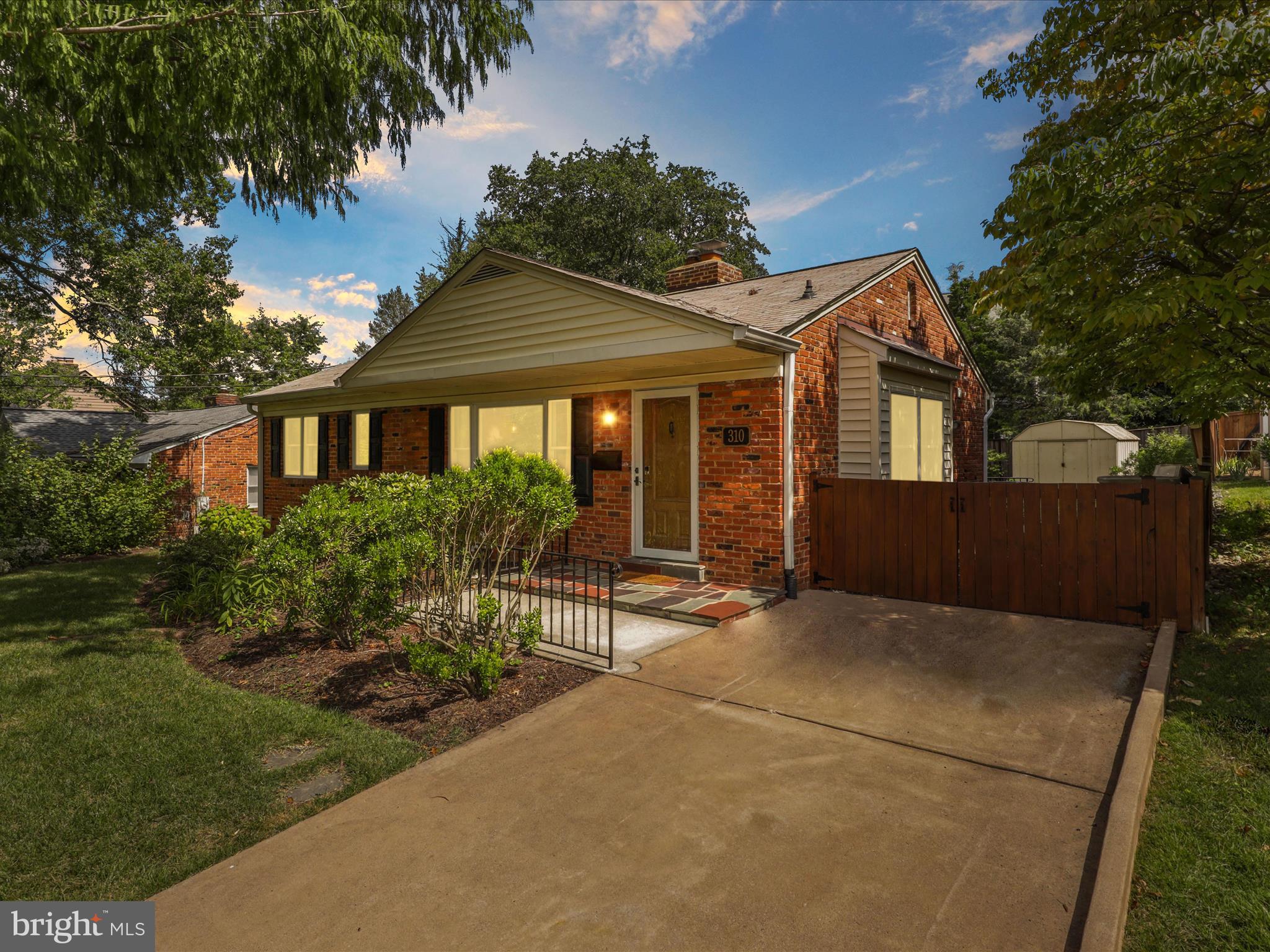 WHITEHAVEN - Residential Lease