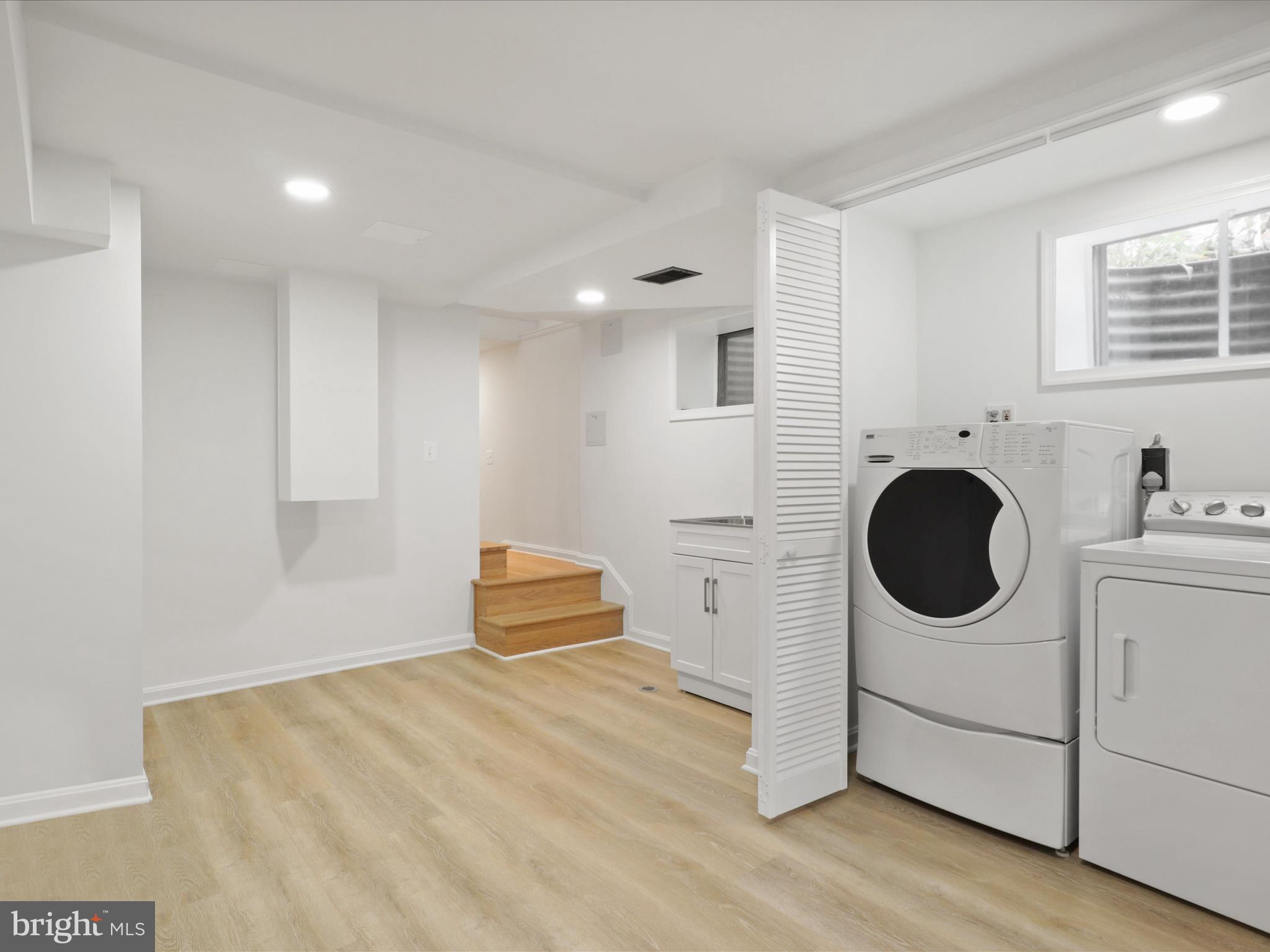 WHITEHAVEN - Residential Lease