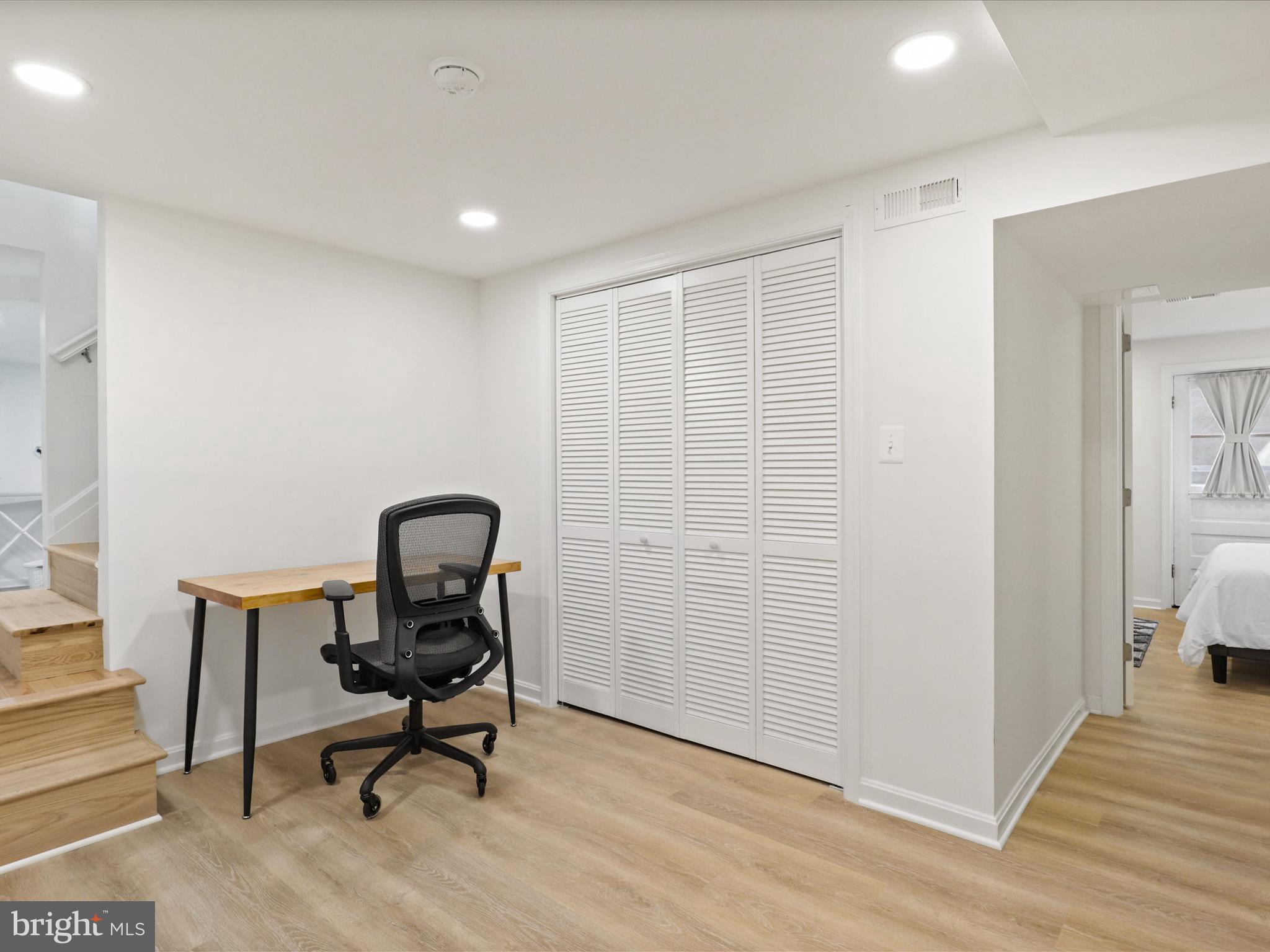 WHITEHAVEN - Residential Lease