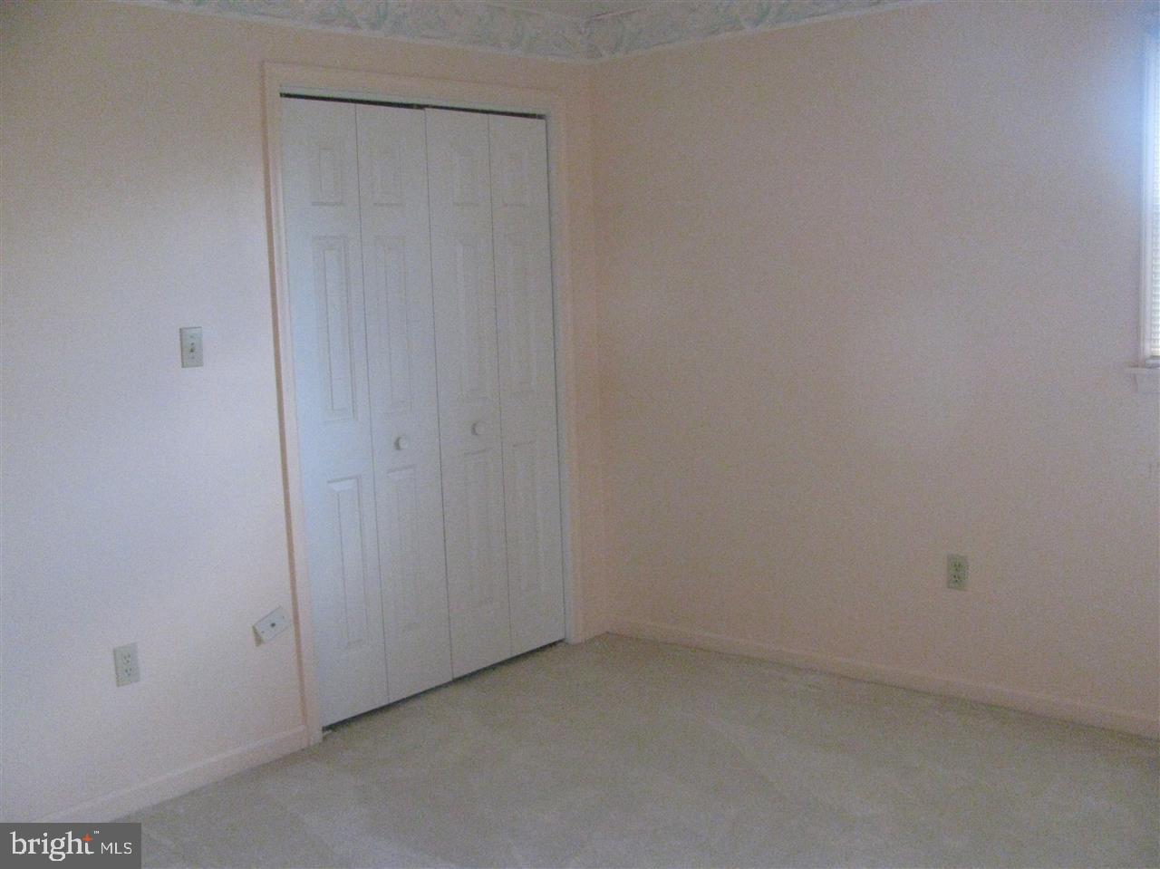 LONGVIEW HEIGHTS - Residential