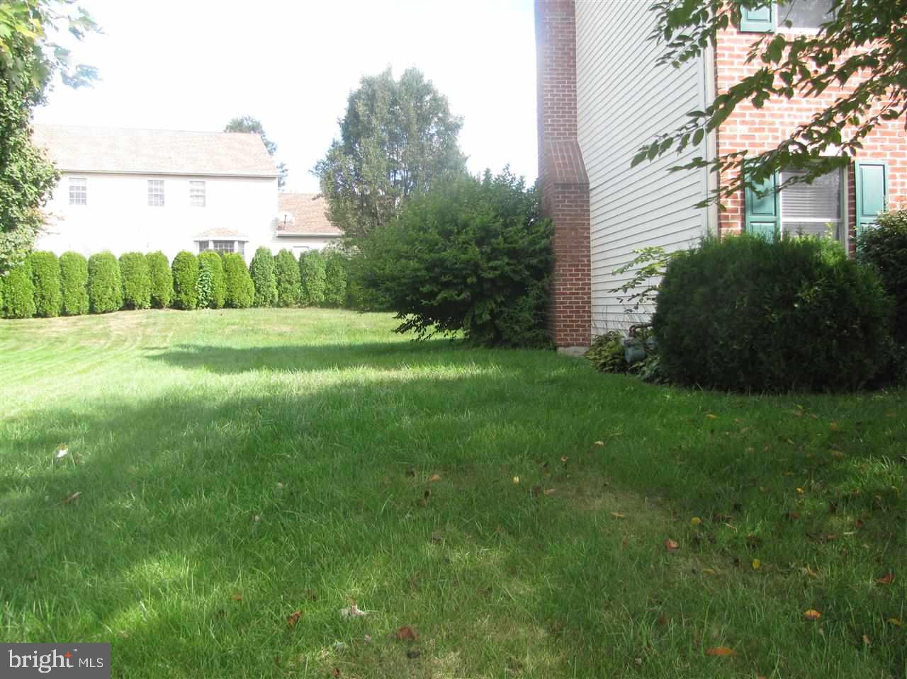 LONGVIEW HEIGHTS - Residential