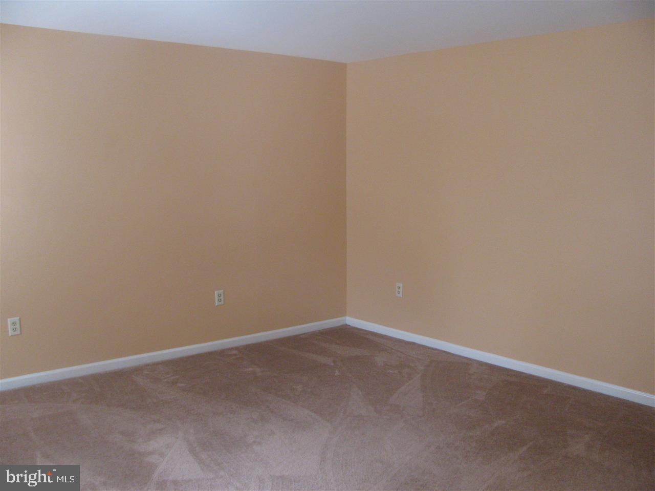 LONGVIEW HEIGHTS - Residential