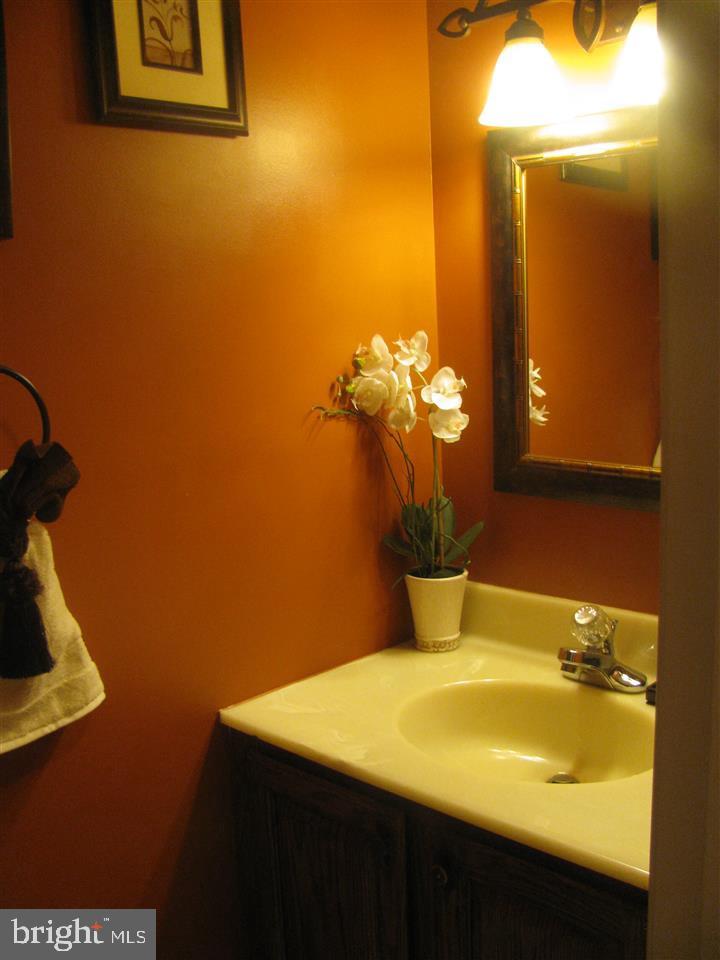 LONGVIEW HEIGHTS - Residential