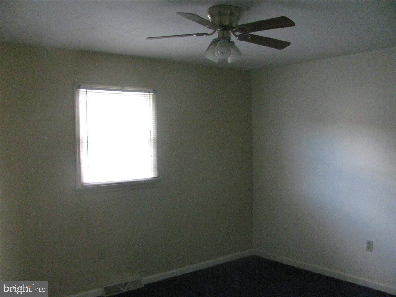 LONGVIEW HEIGHTS - Residential