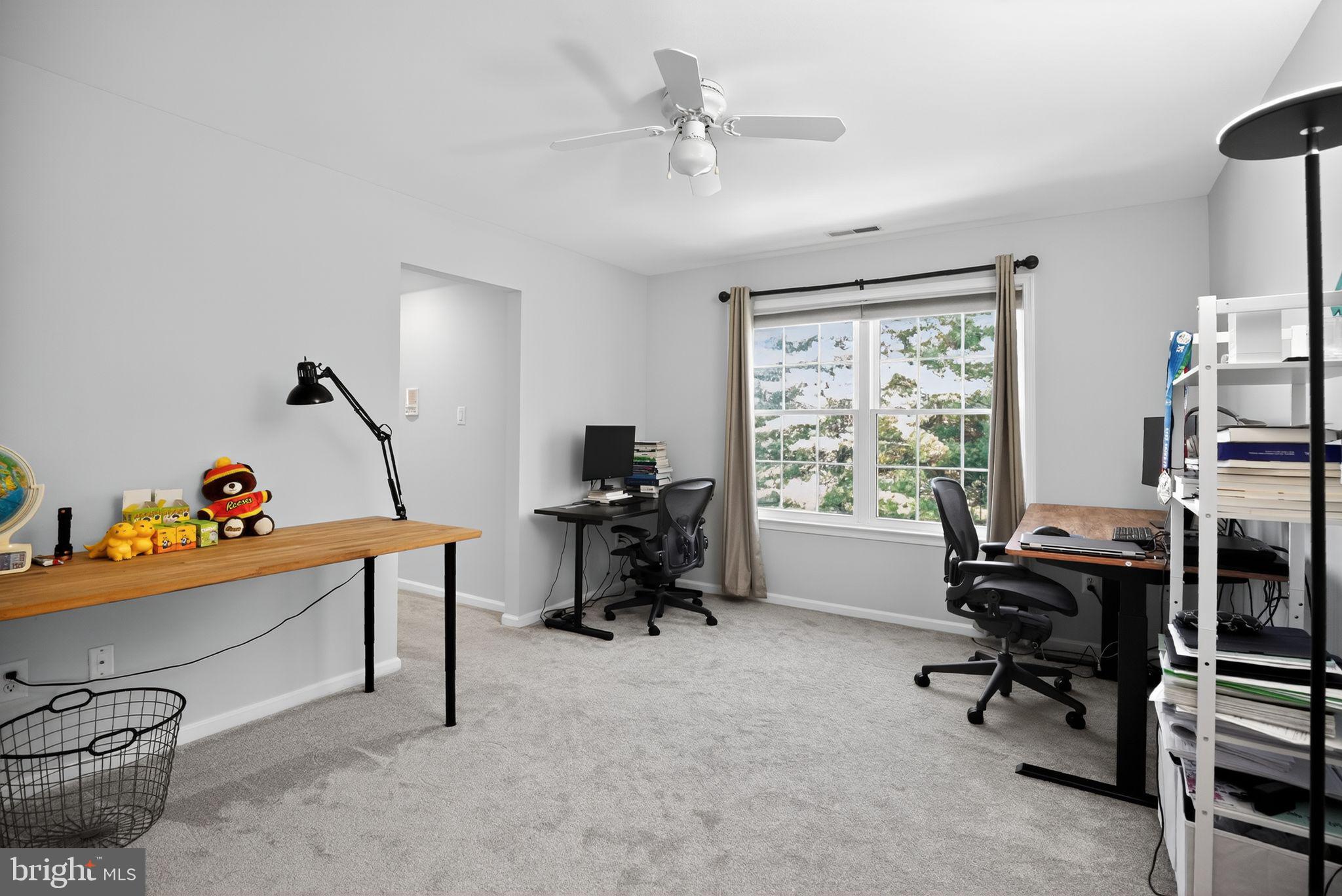 ROLLING GLEN - Residential