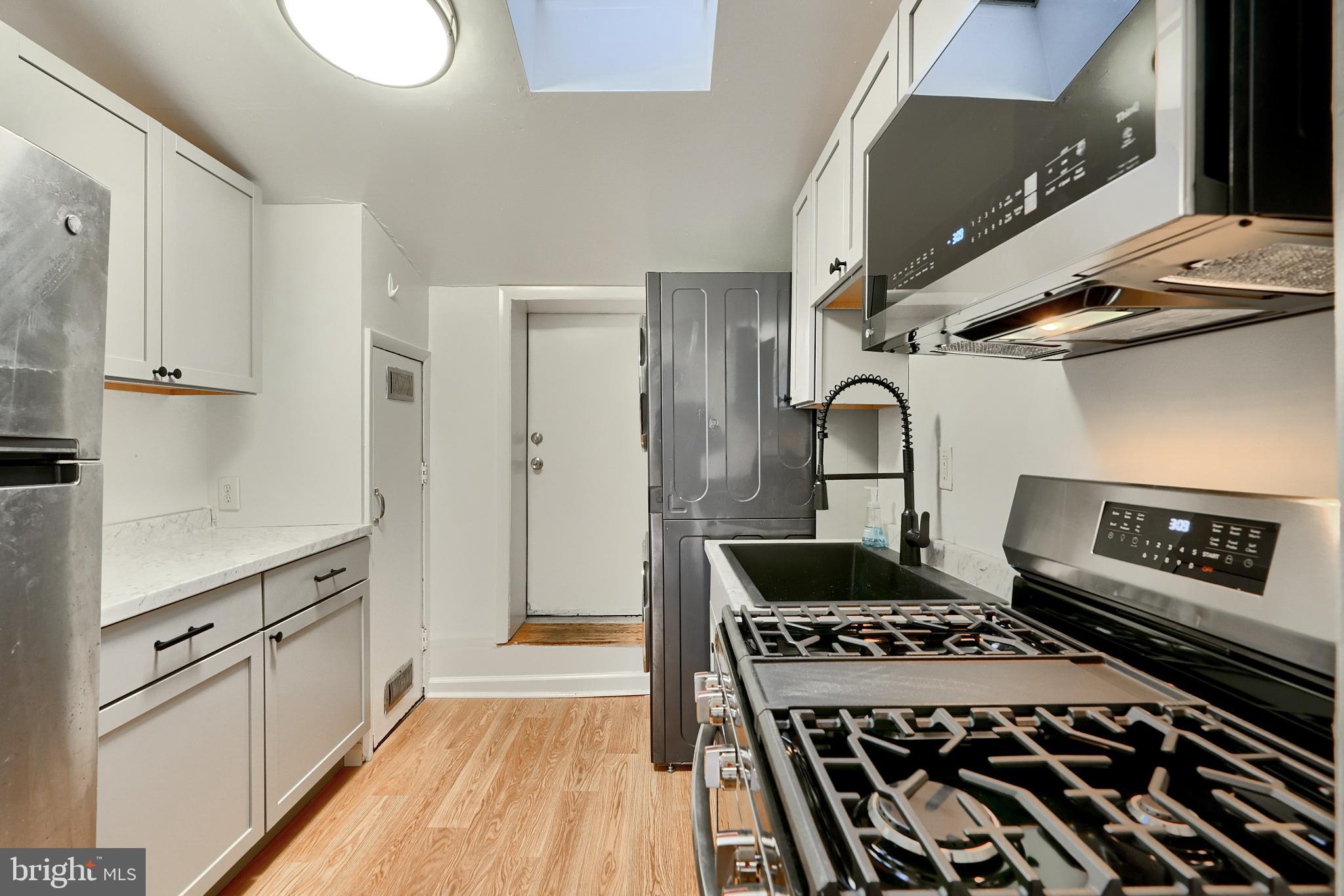 FELLS POINT HISTORIC DISTRICT - Residential Lease