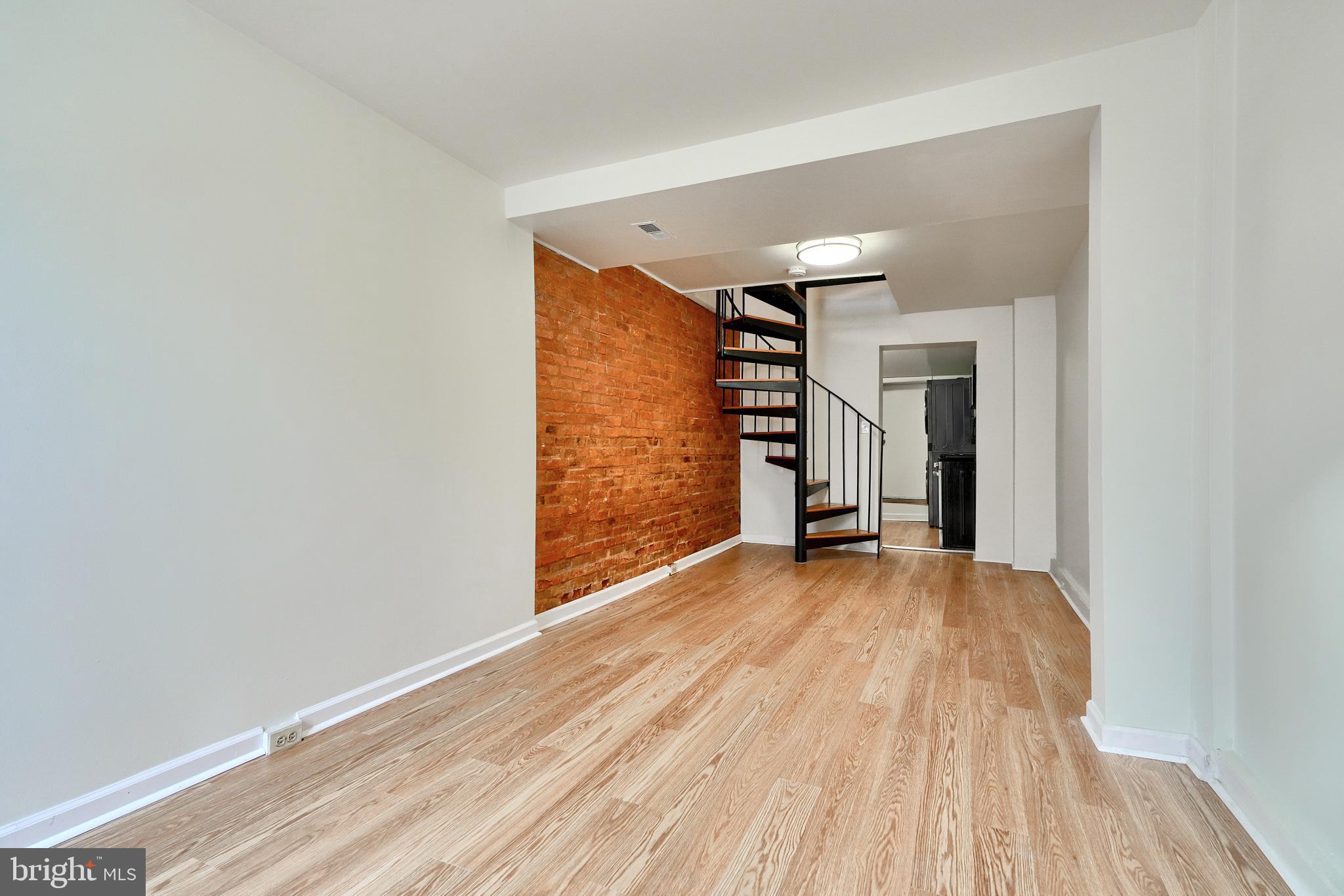 FELLS POINT HISTORIC DISTRICT - Residential Lease