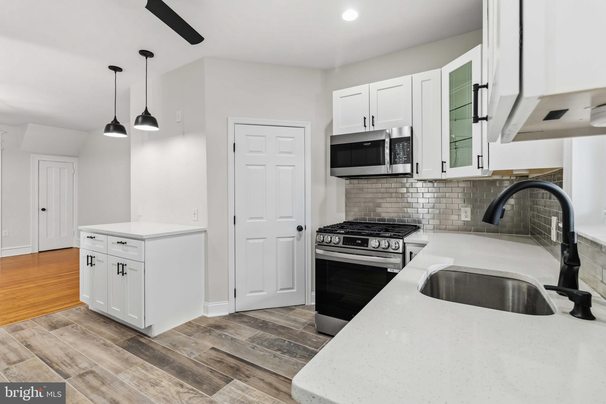 OVERBROOK FARMS - Residential