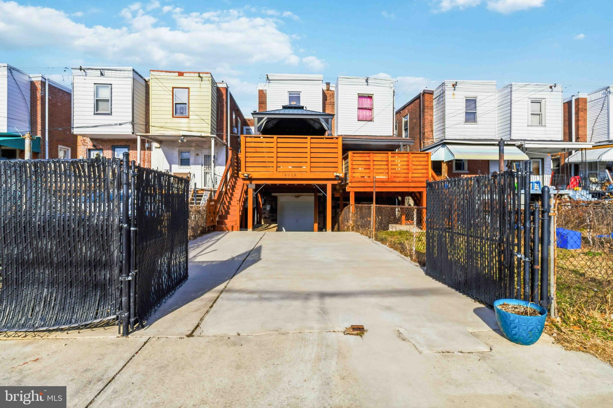 OVERBROOK FARMS - Residential