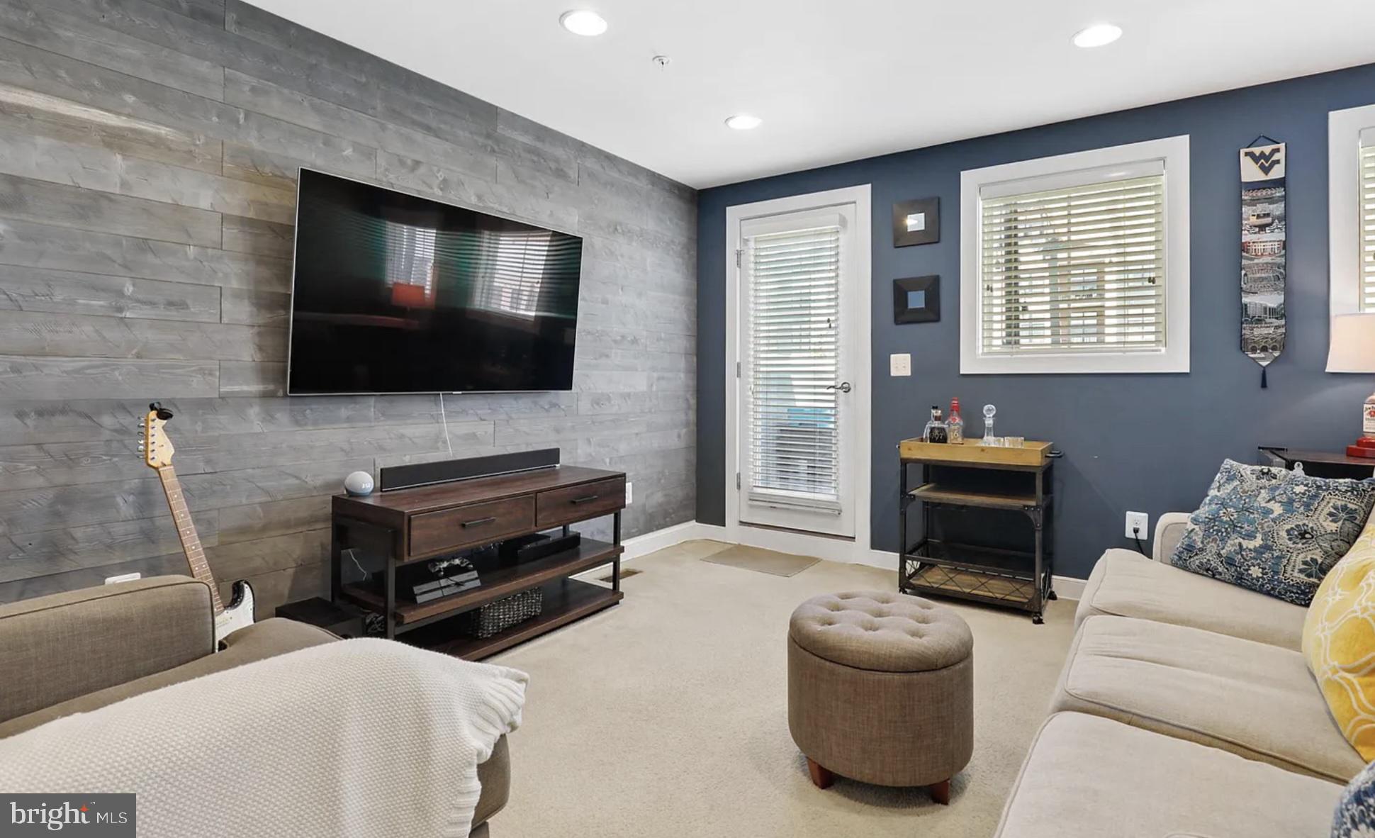 CROWN FARM - Residential Lease