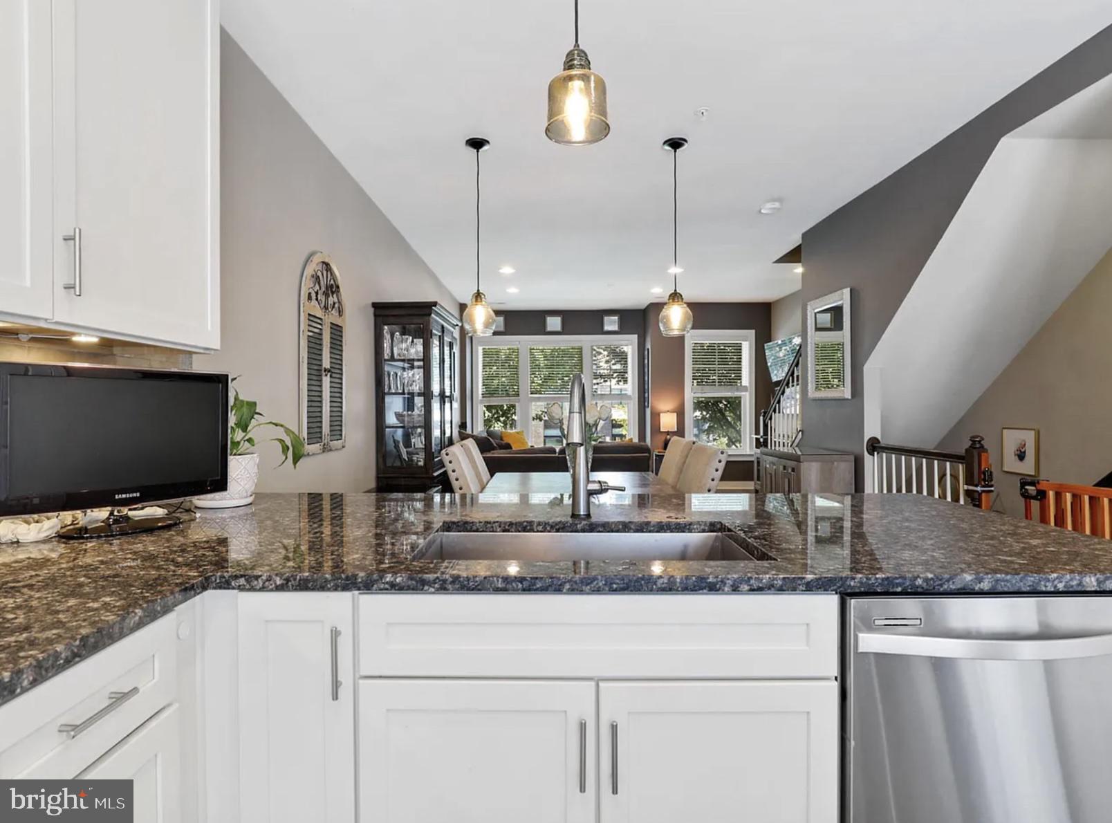 CROWN FARM - Residential Lease