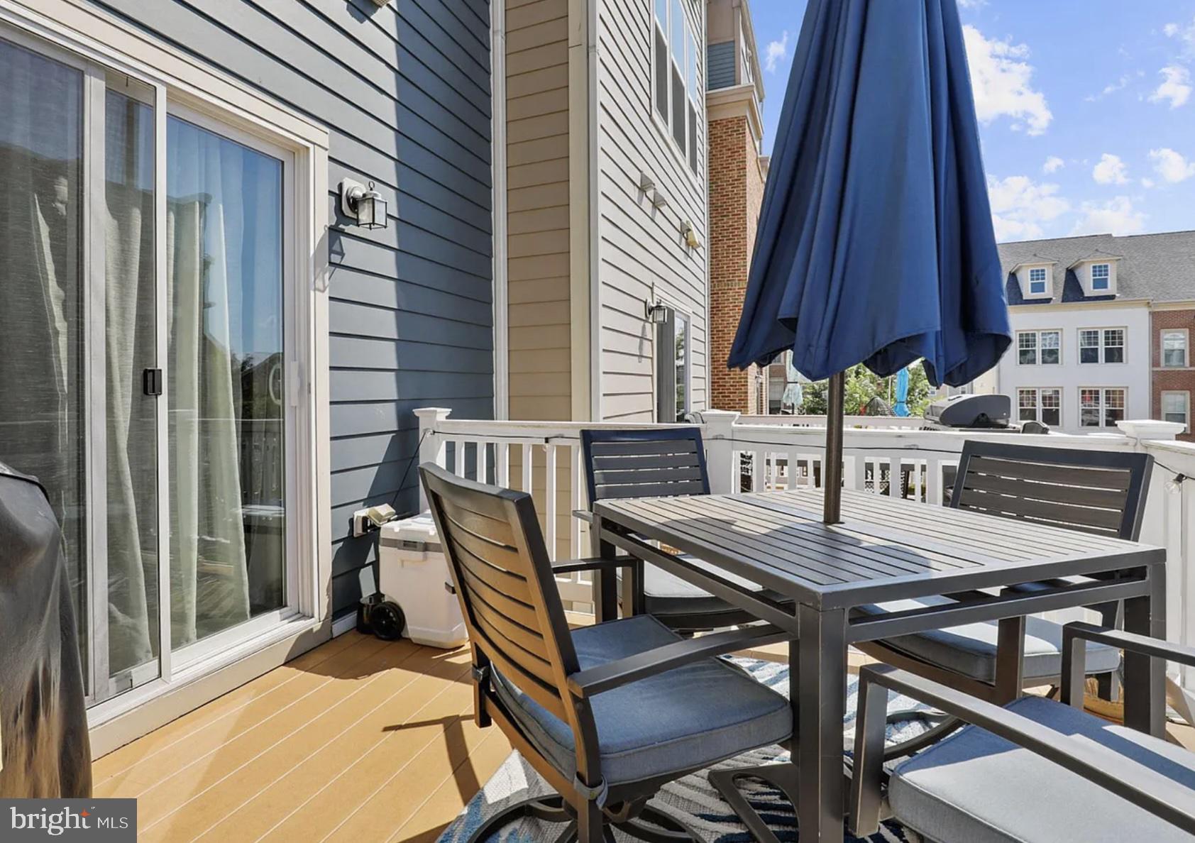 CROWN FARM - Residential Lease