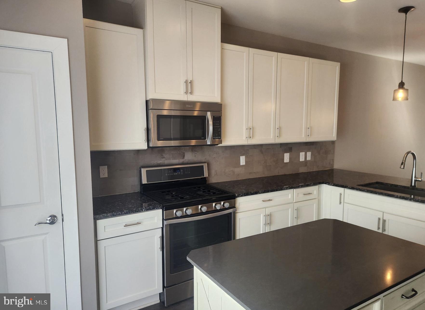 CROWN FARM - Residential Lease