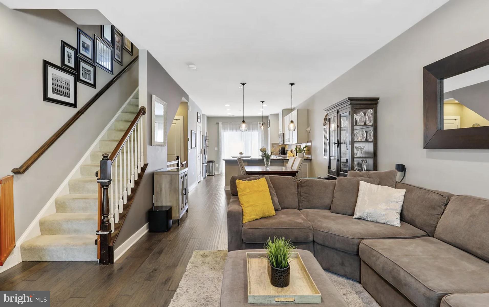 CROWN FARM - Residential Lease