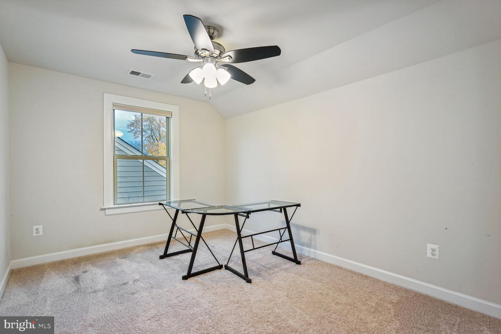 WOODSON SQUARE - Residential