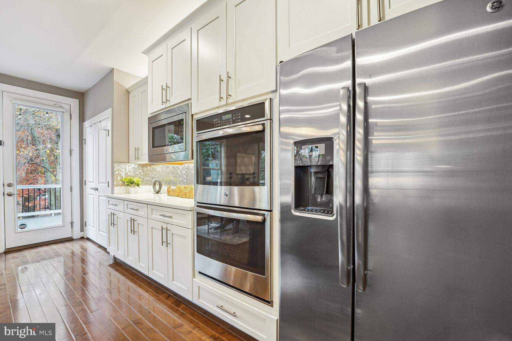 WOODSON SQUARE - Residential