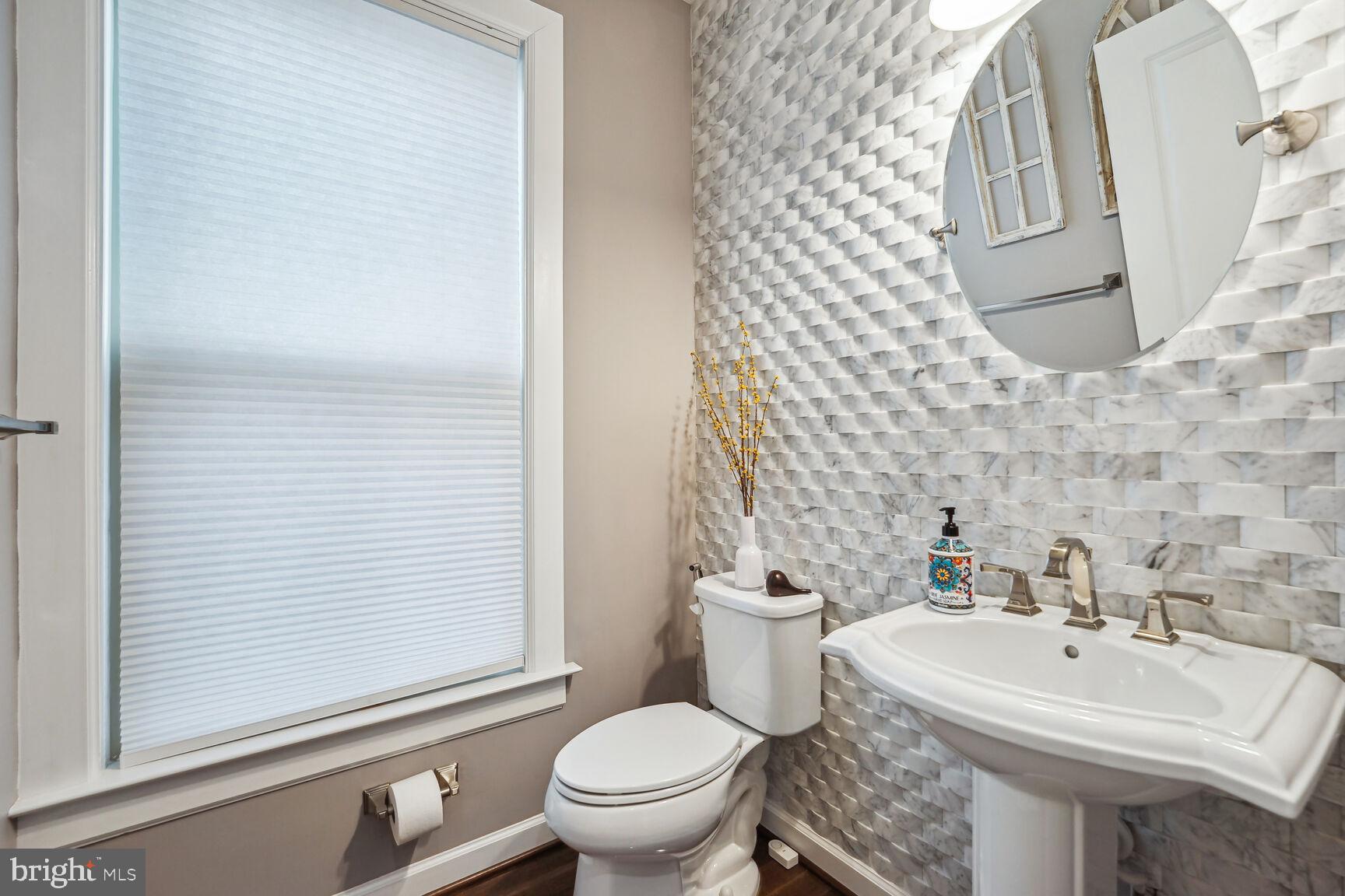 WOODSON SQUARE - Residential