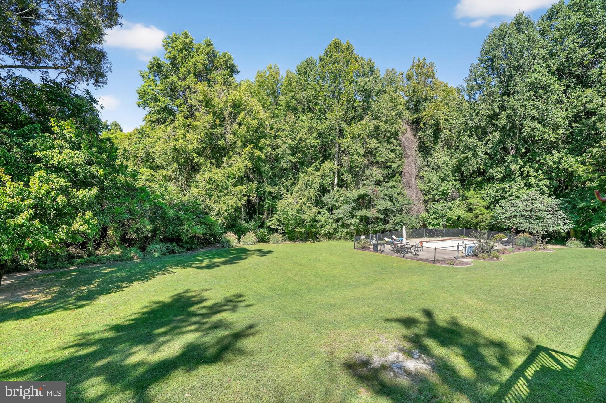 WINDING BROOKE - Residential