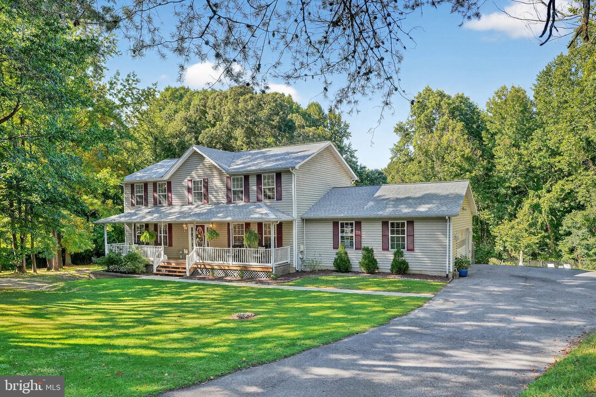 WINDING BROOKE - Residential